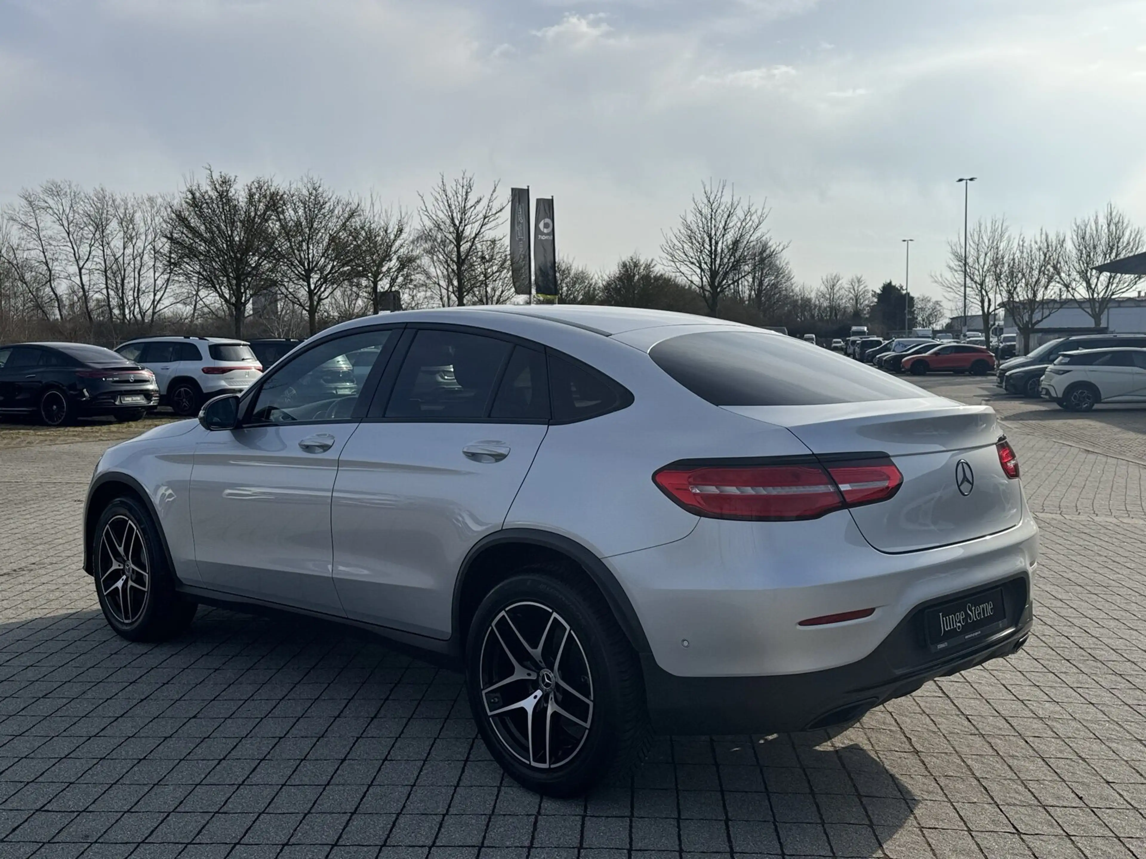 Mercedes-Benz GLC 250 GLC 250 4M Coupé AMG SHD 360Kam Nightpak LED AHK — photo 6