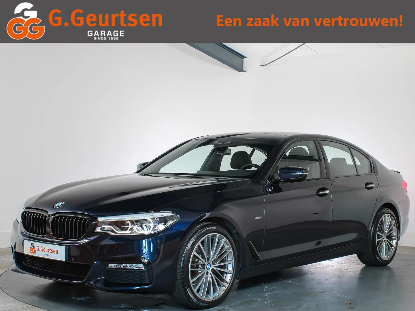 BMW 520 5-serie 520i High Executive Sportline M-sport LED, Blauw - 1