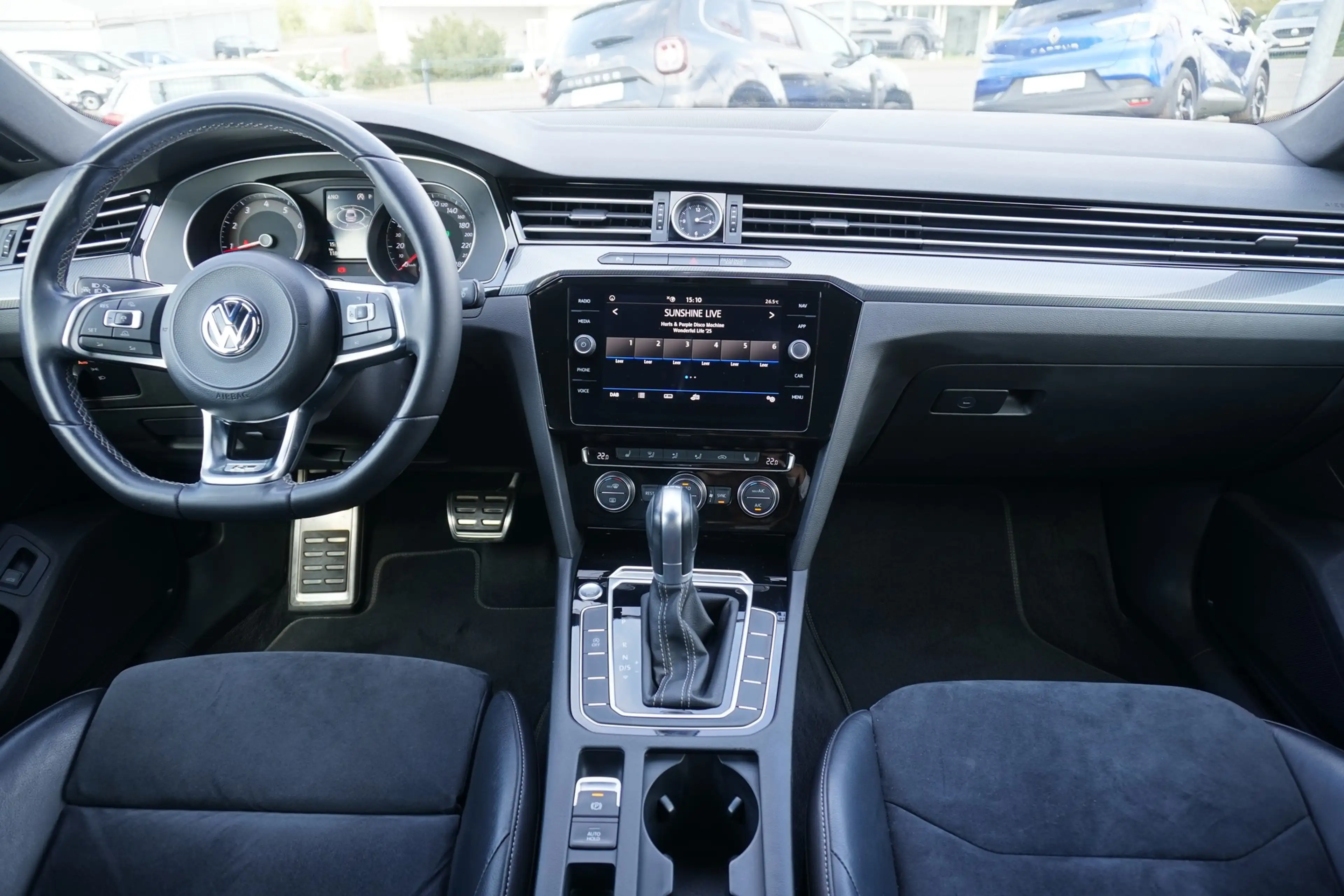Volkswagen Arteon 2.0 R-Line DSG LED Navi 4x Sitzheizung — photo 15