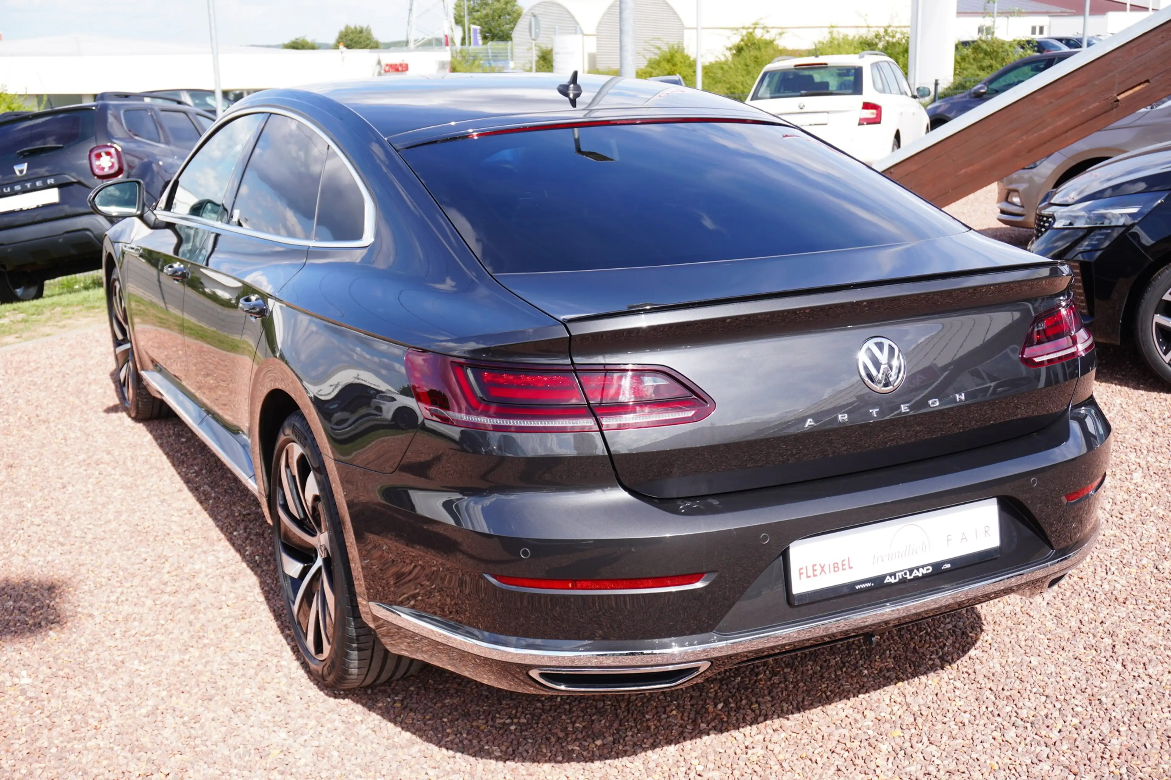 Volkswagen Arteon 2.0 R-Line DSG LED Navi 4x Sitzheizung — photo 5