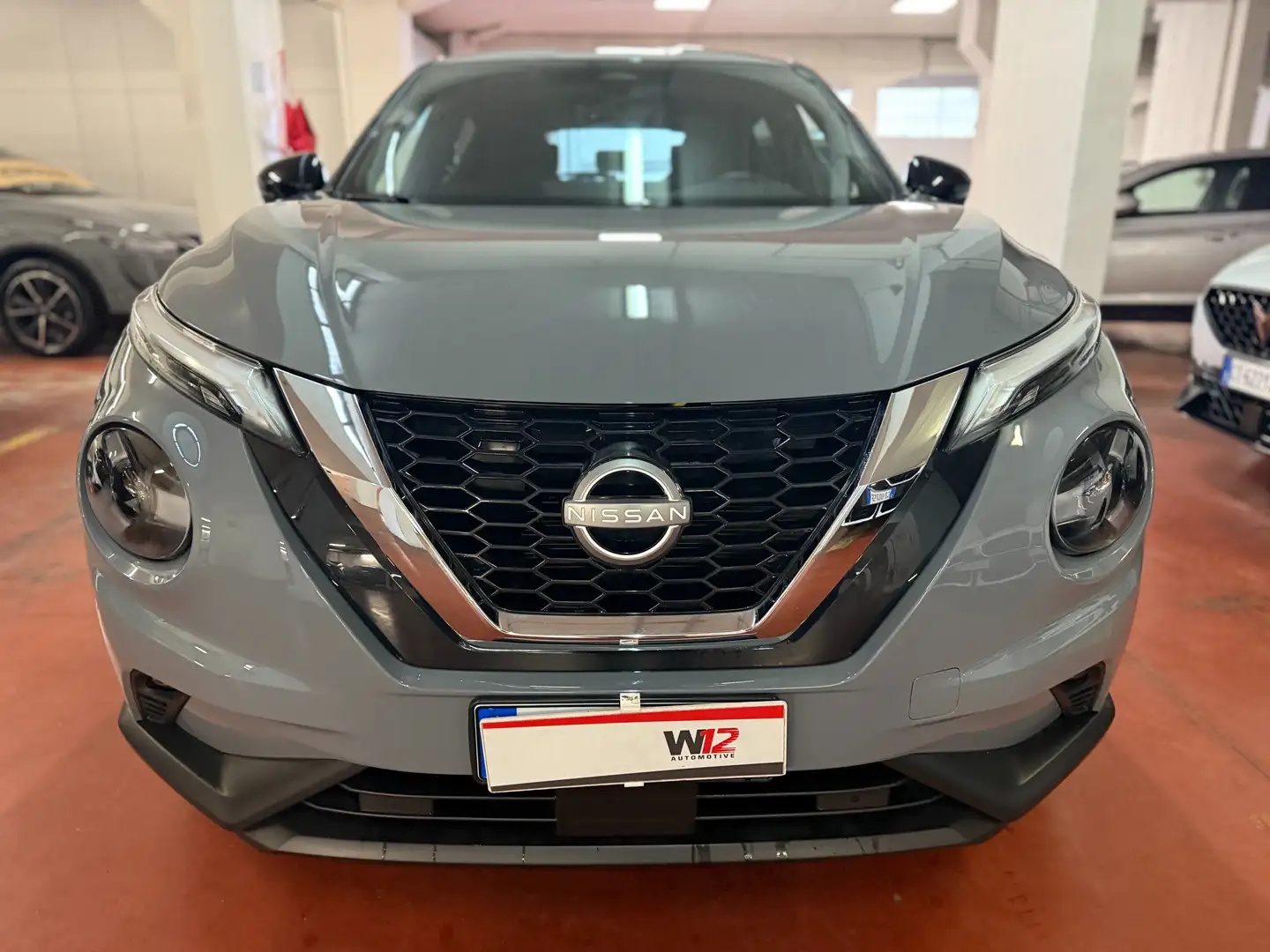 Nissan Juke Juke II 1.0 dig-t N-Connecta 114cv VARIE UNITà Grigio - 2