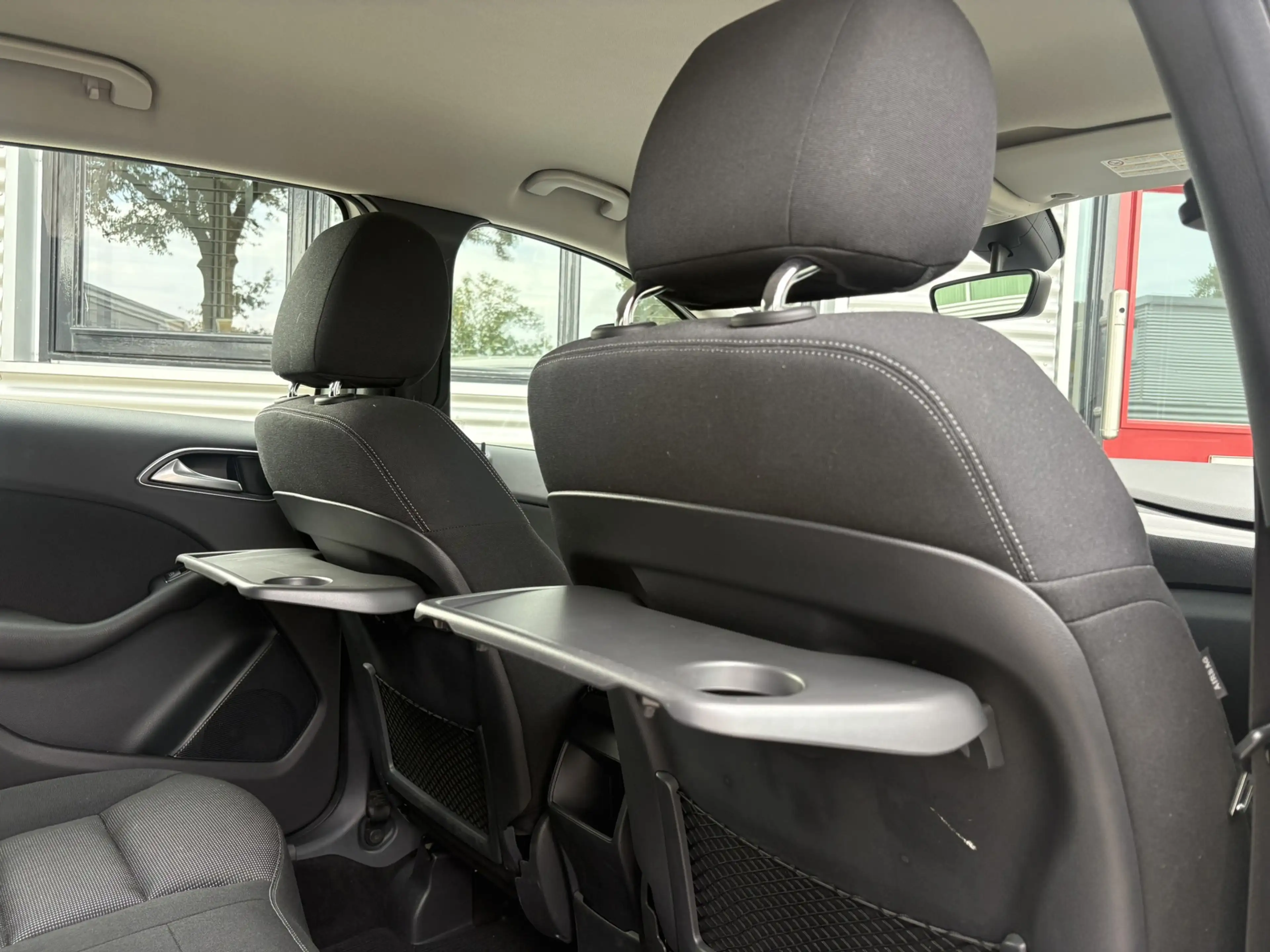 Mercedes-Benz B 180 Ambition -AUTOMAAT-DEALER ONDERHOUDEN-1STE EIGENAA — photo 11