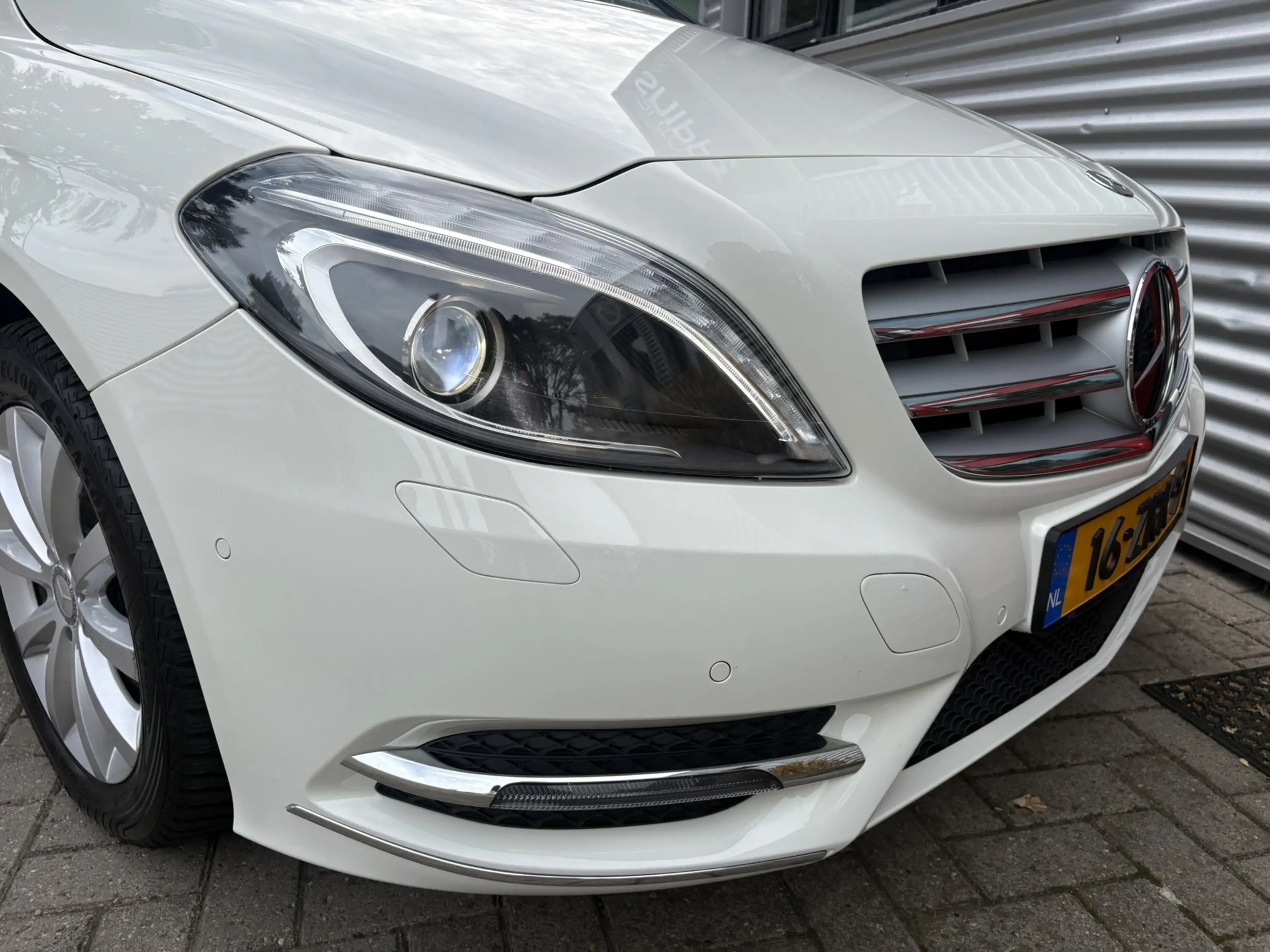 Mercedes-Benz B 180 Ambition -AUTOMAAT-DEALER ONDERHOUDEN-1STE EIGENAA — photo 7