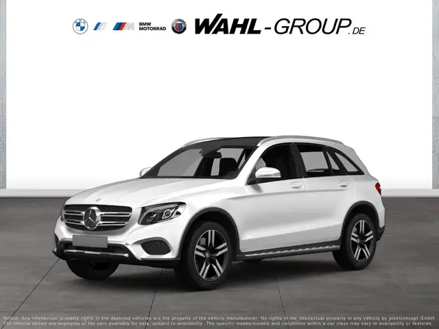 Mercedes-Benz GLC 250 4MATIC AMG LINE NAVI AHK PANO LED PARK-PAKET RFK