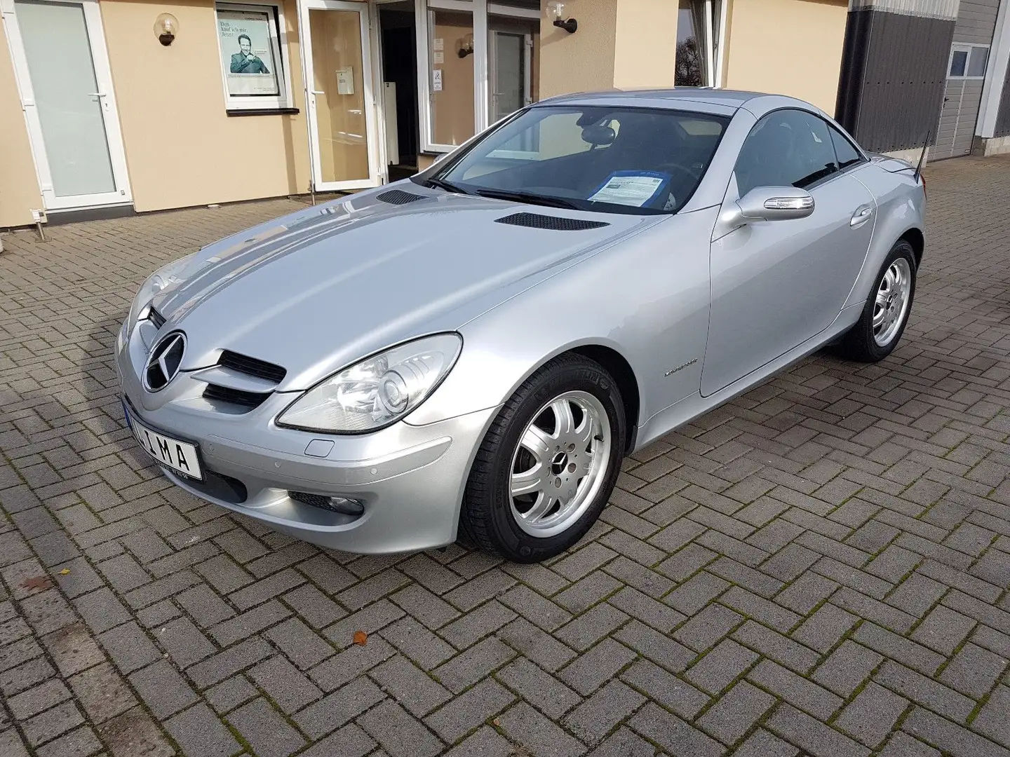 Mercedes-Benz SLK 200 Kompressor  LEDER  NAVI  AIRSCRAF Silber - 1