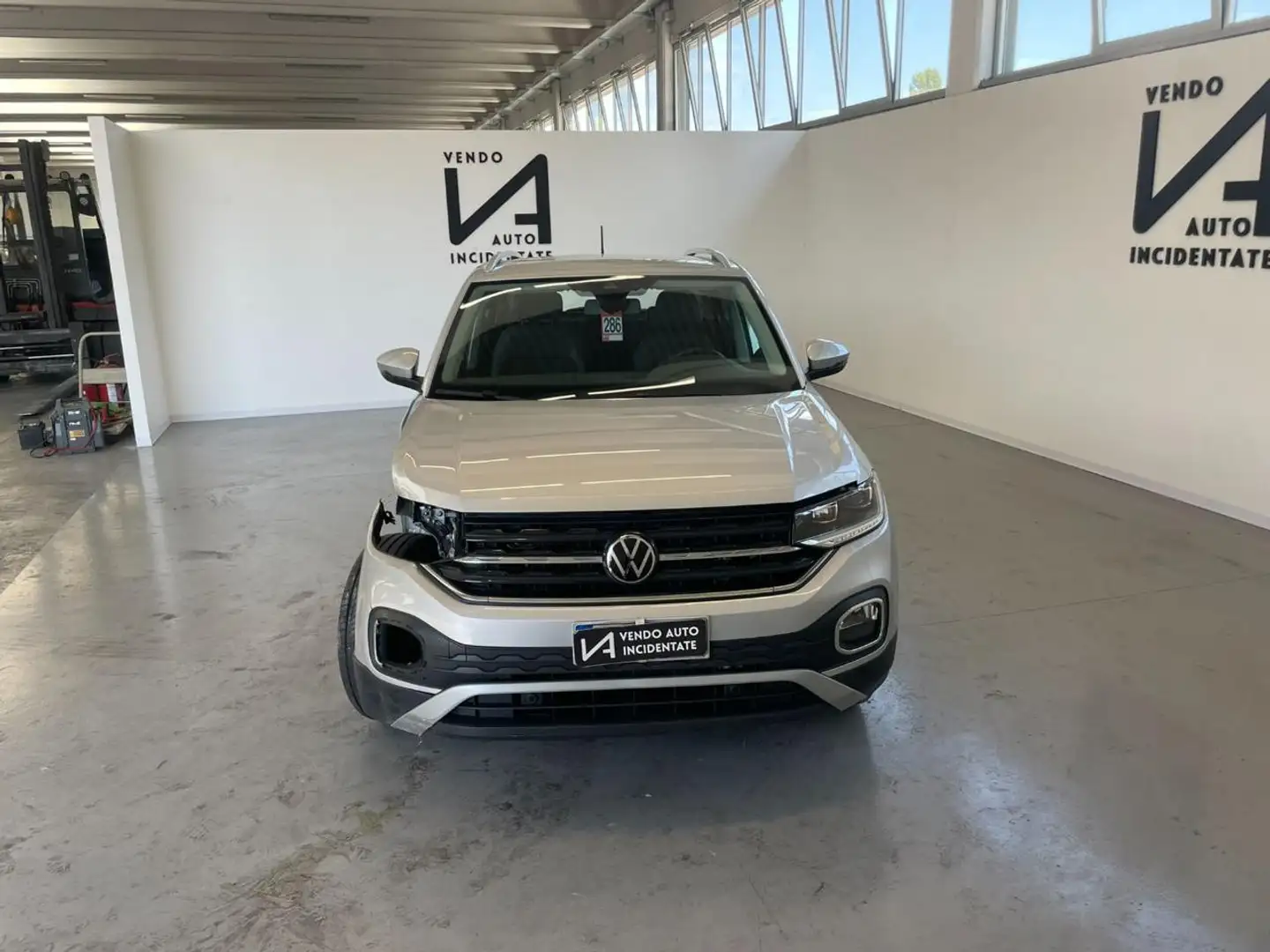 Volkswagen T-Cross 1.0 TSI 110CV ADVANCED CAMBIO MANUALE Grigio - 2