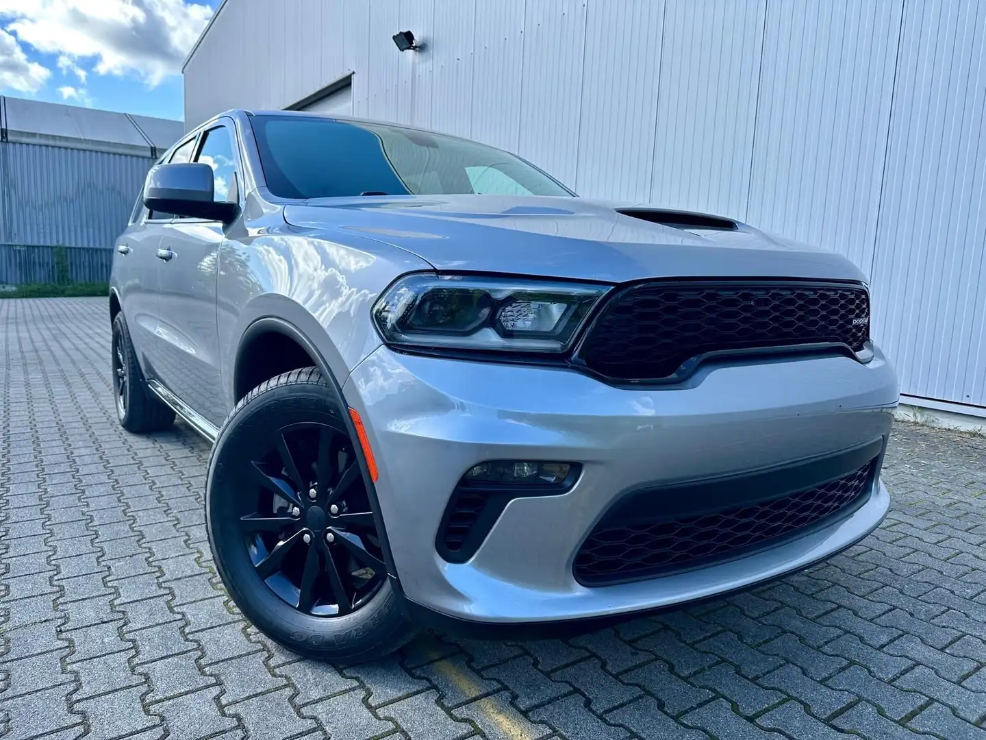Dodge Durango 3,6 4x4 7 Sitzer Leder Facelift LPG GAS Srebrny - 1