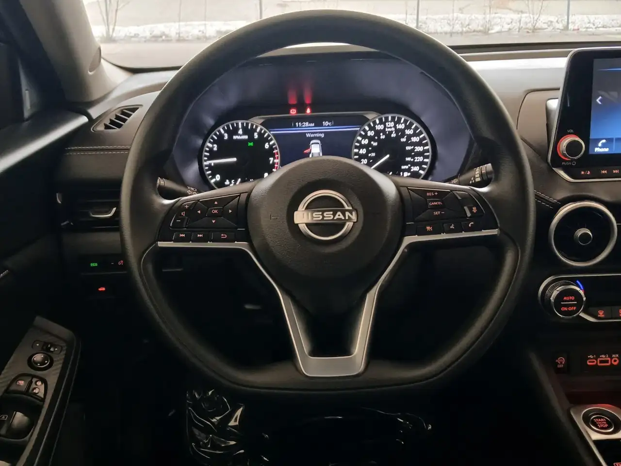 Nissan Sentra photo Nissan Sentra