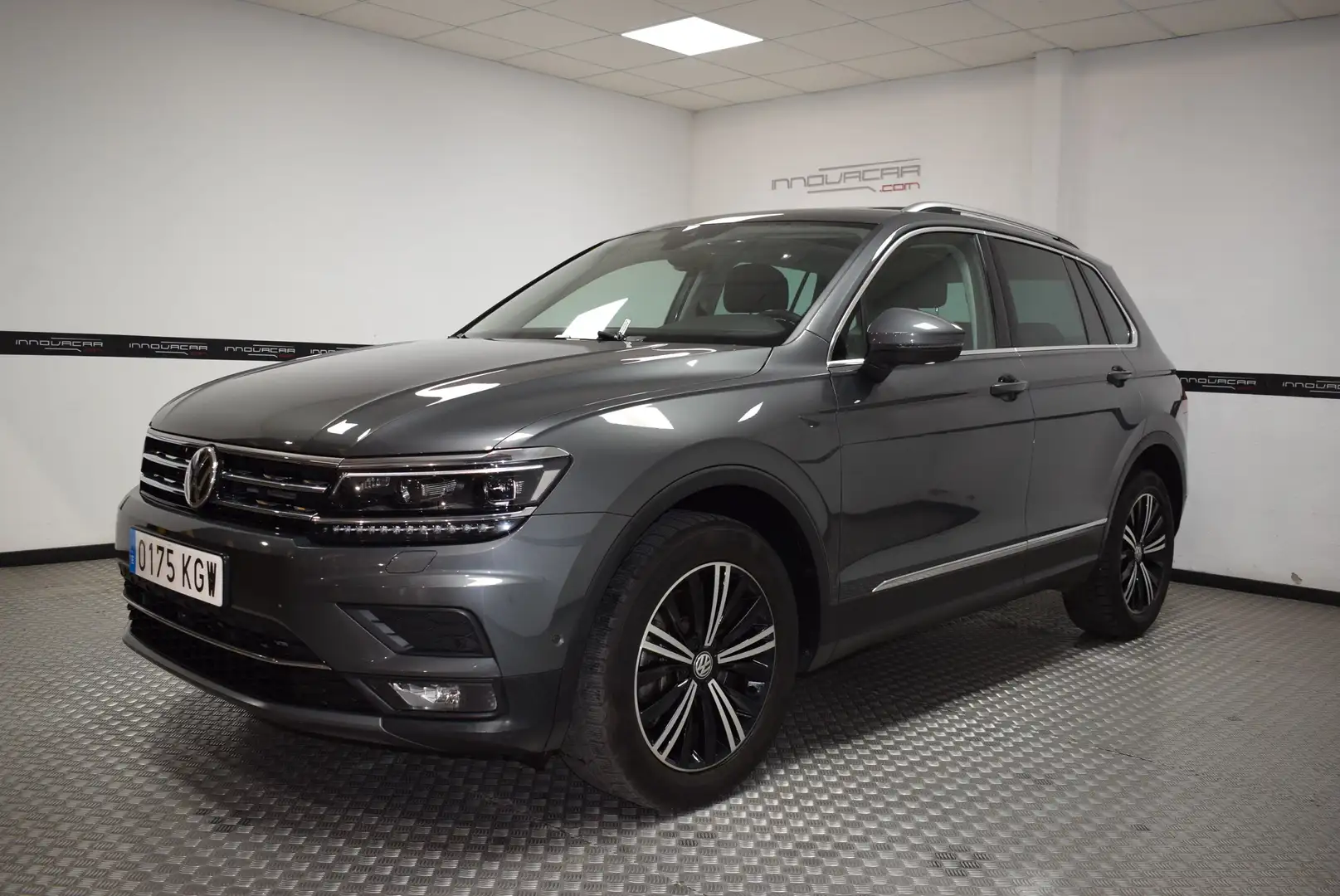 Volkswagen Tiguan 2.0 TSI Sport 4Motion DSG 132kW Gris - 1