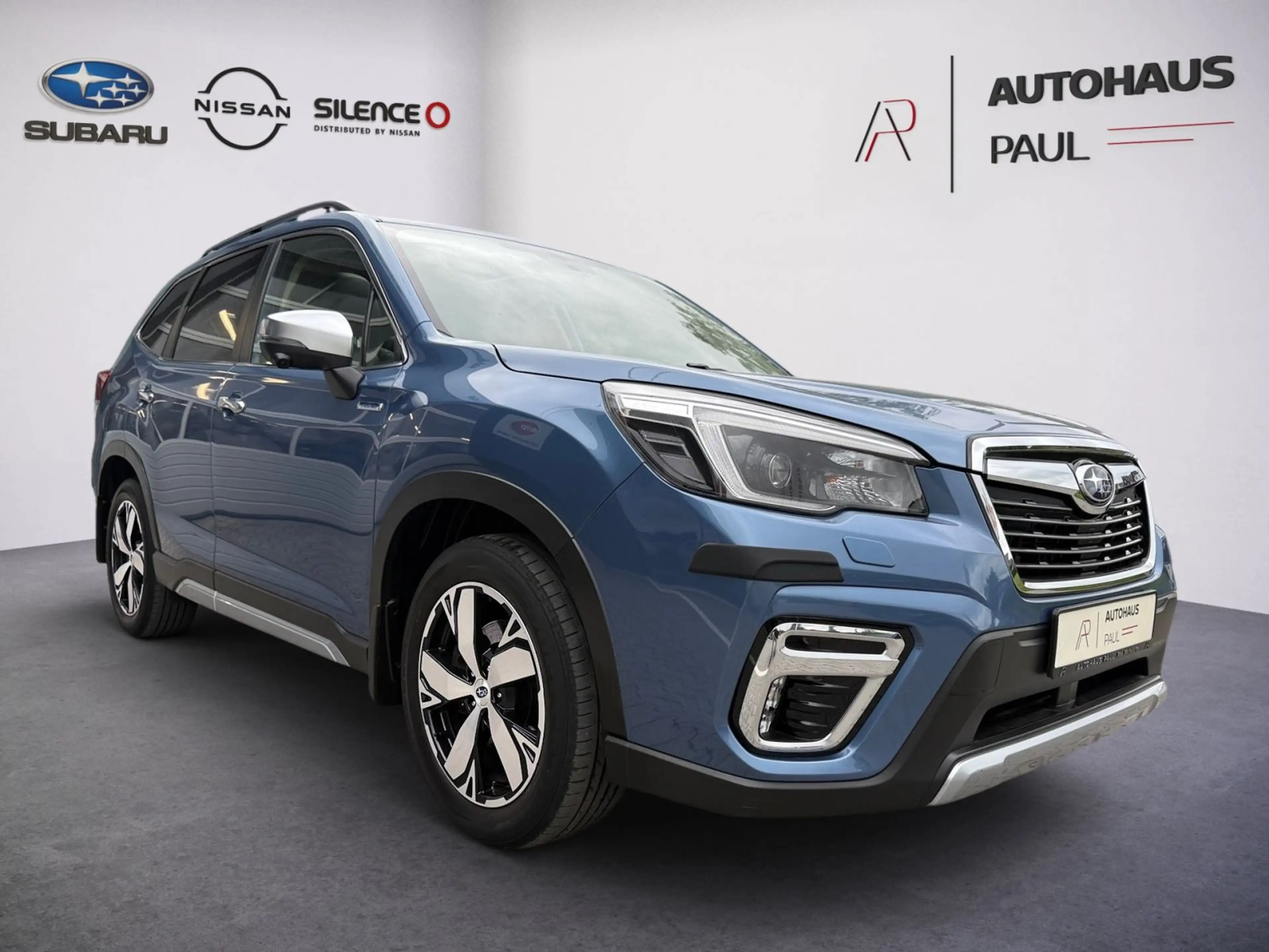 Subaru Forester 2.0ie Platinum, Leder, Kamera, PGD, HK — photo 3