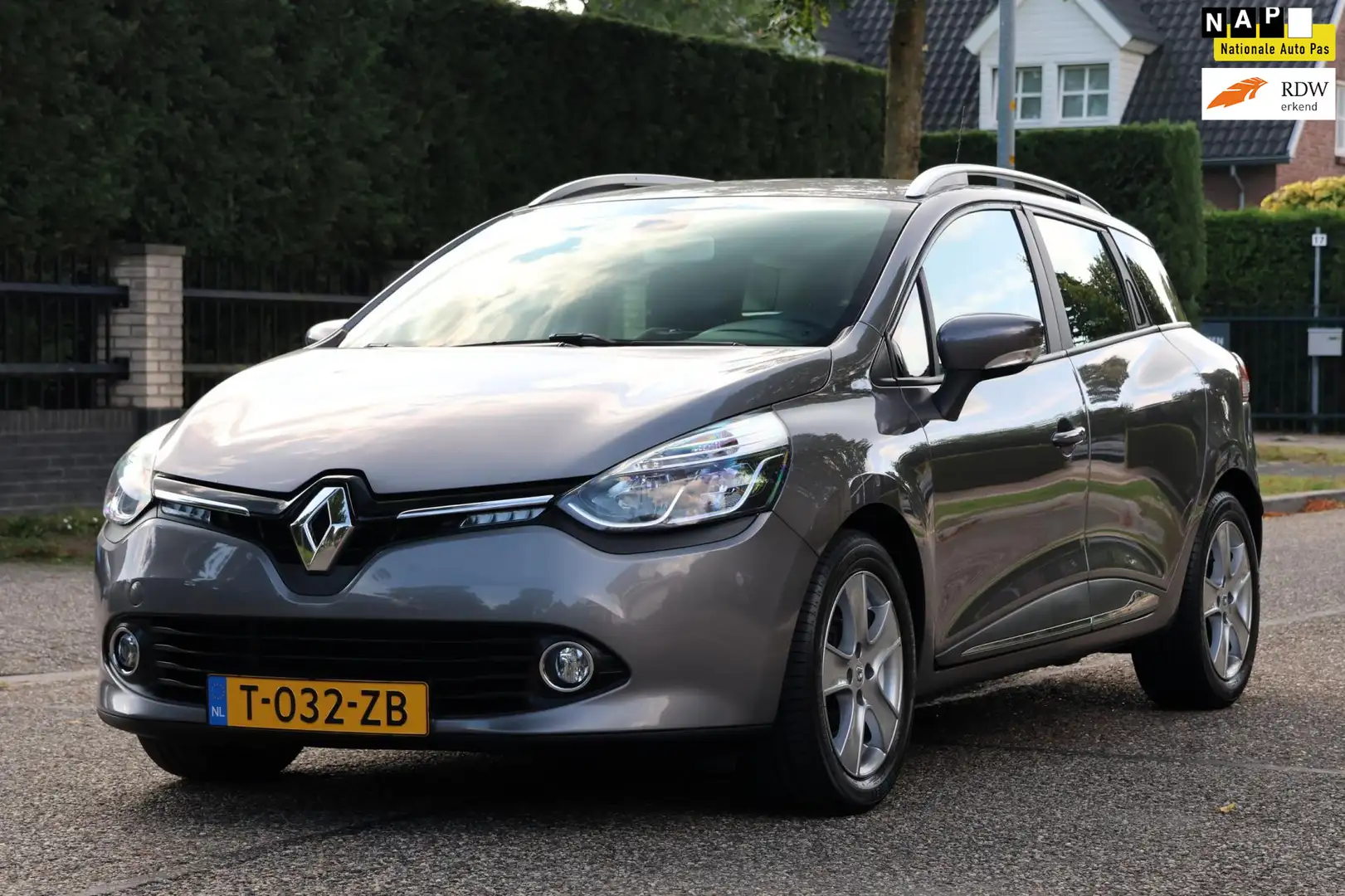 Renault Clio Estate 0.9 TCe Night&Day | NAVI | CLIMA | CRUISE | Grijs - 1