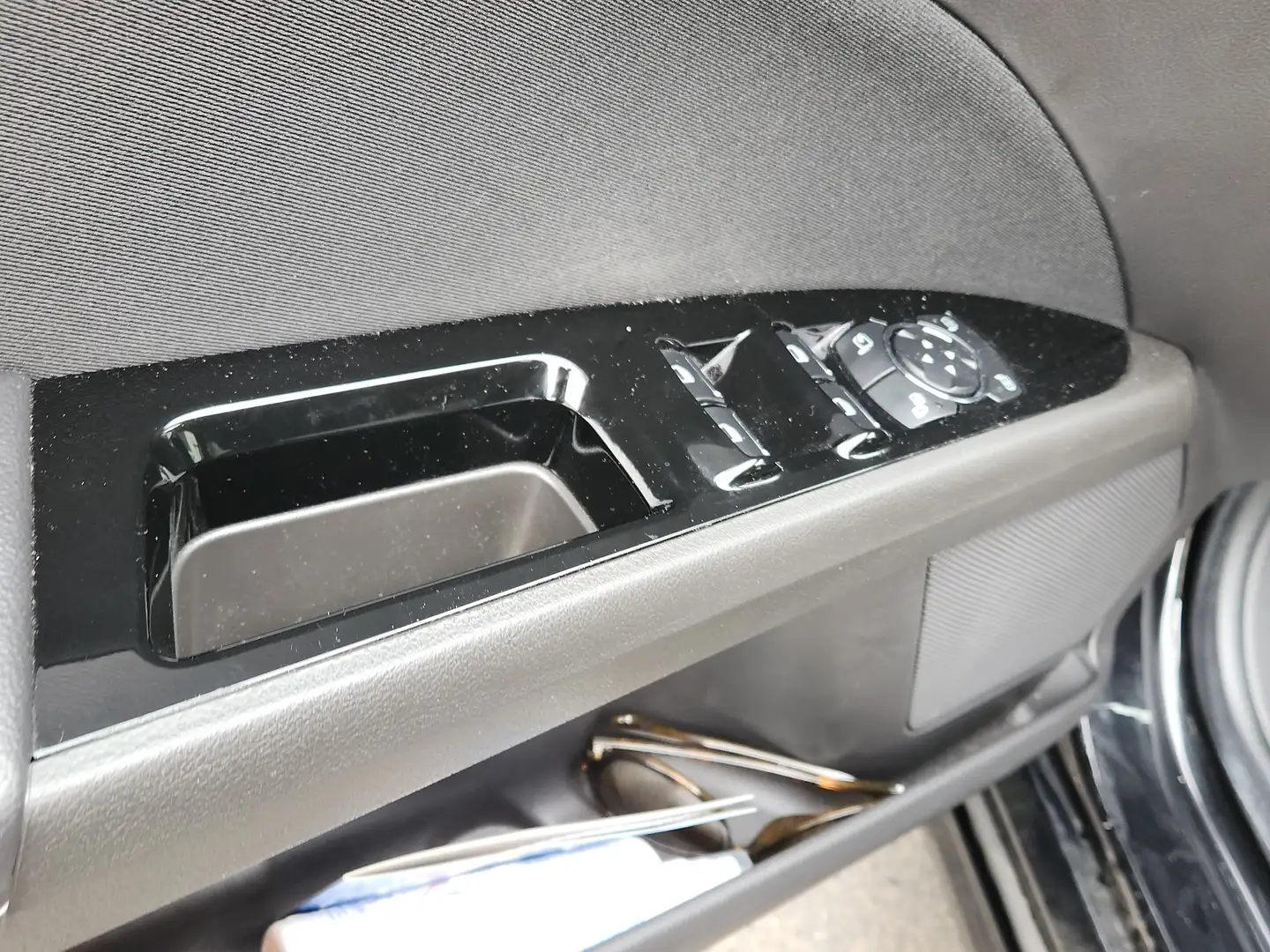 Ford Mondeo Turnier 2.0 EcoBlue Aut. Trend Noir - 2