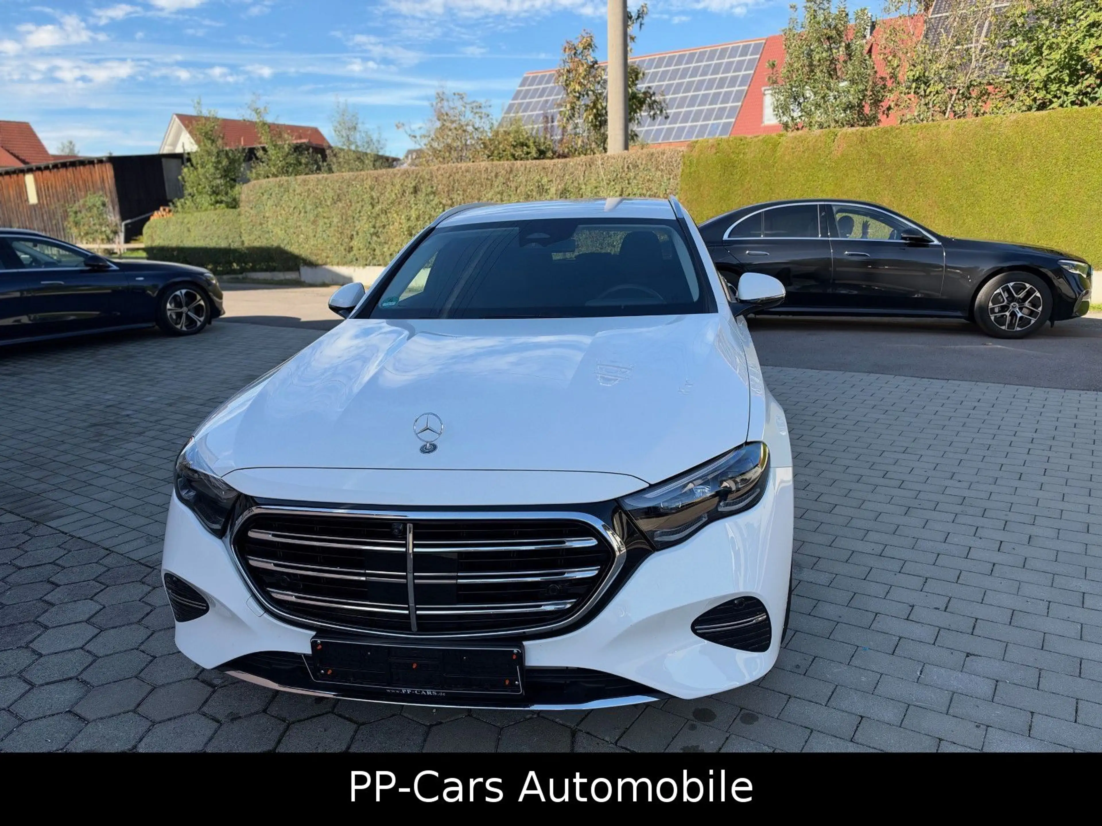 Mercedes-Benz E 220 dT EXCLUSIVE Premium*Standheizung*AHK*Leder — photo 5
