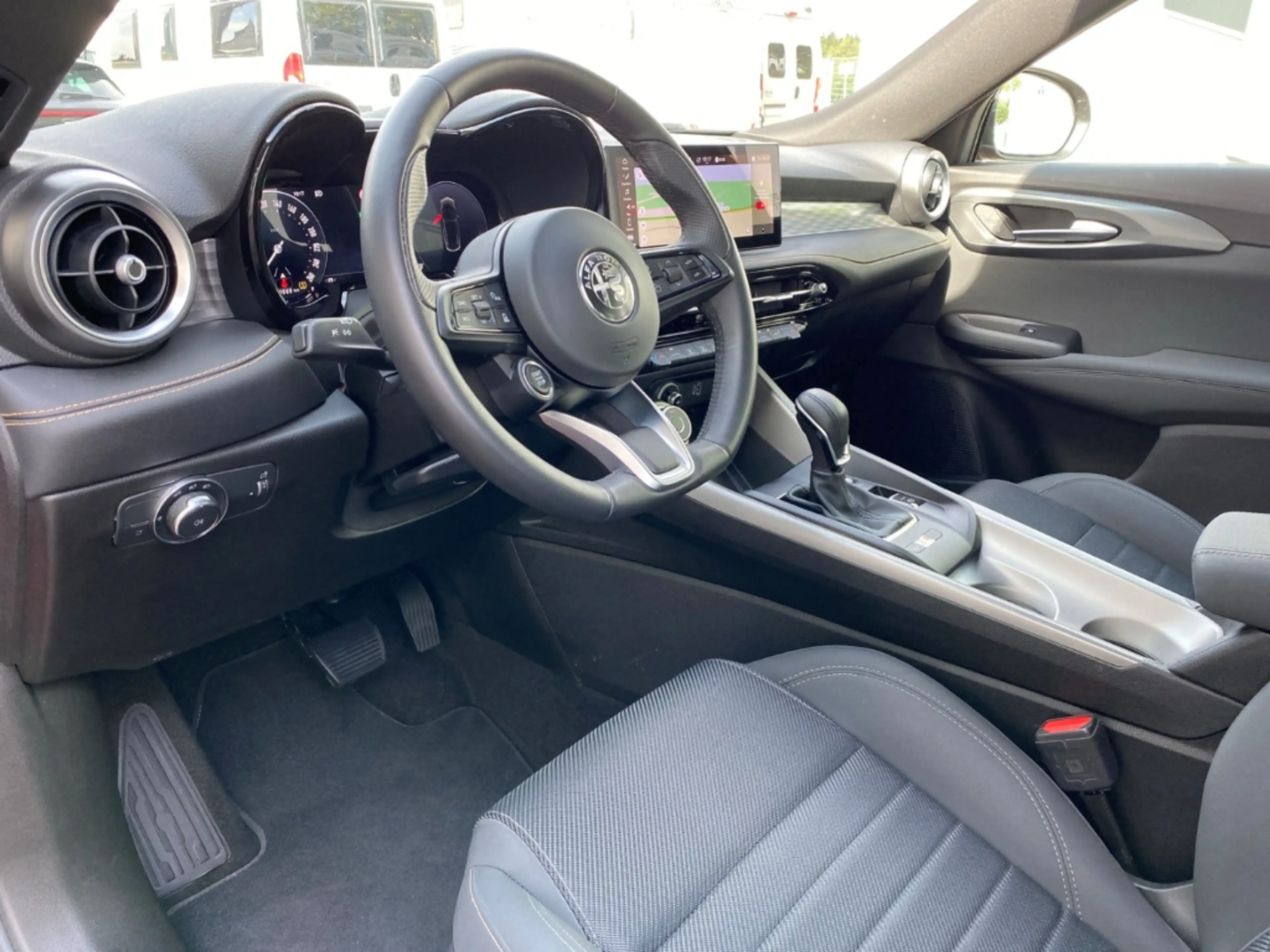 Alfa Romeo Tonale TI 1.5 VGT LED+NAVI+KLIMA+KAMERA+ACC+LHZ — photo 10