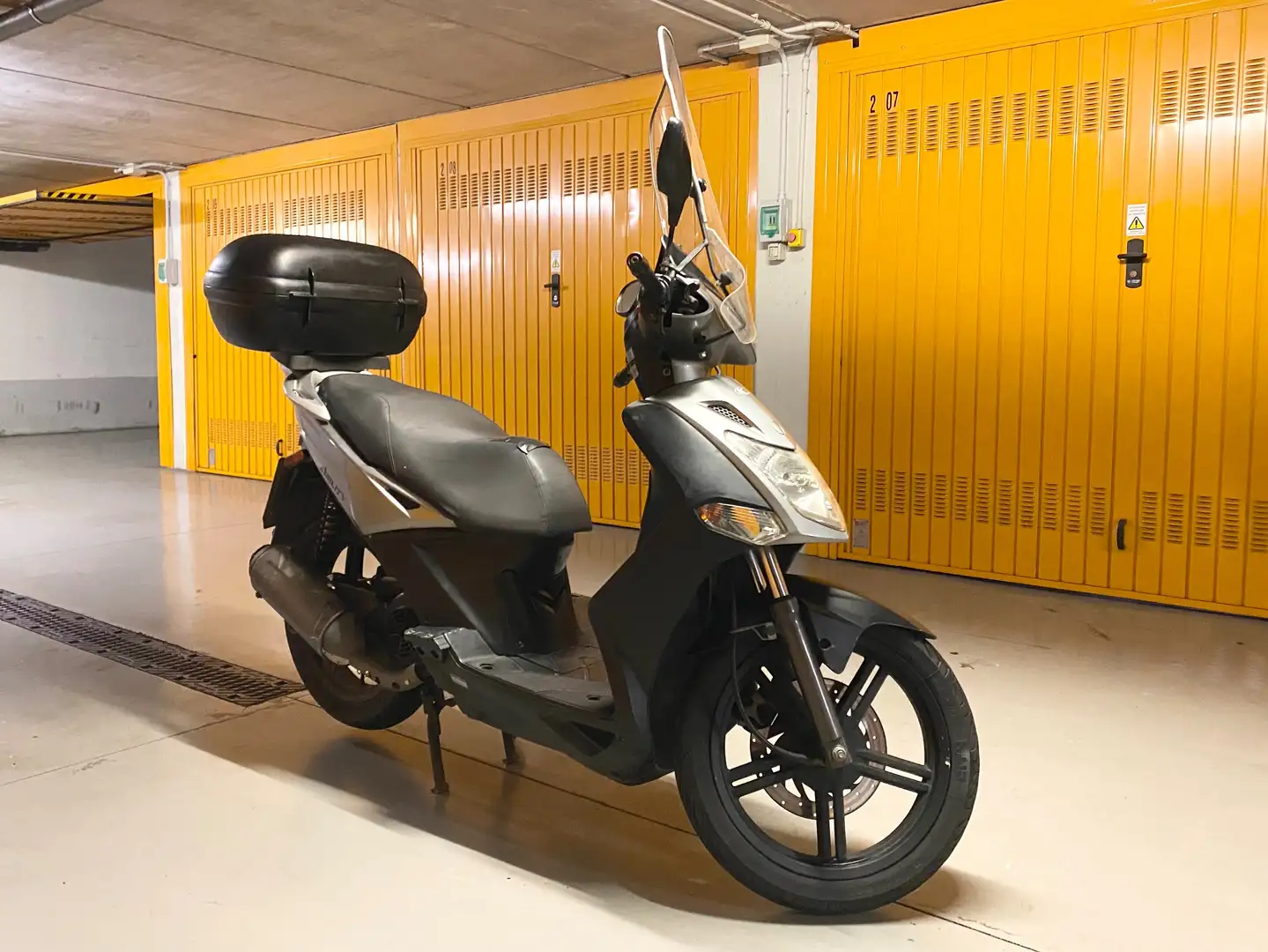 Kymco Agility 125 City - EURO 3 (ok a Milano fino ottobre 2028) Gri - 1