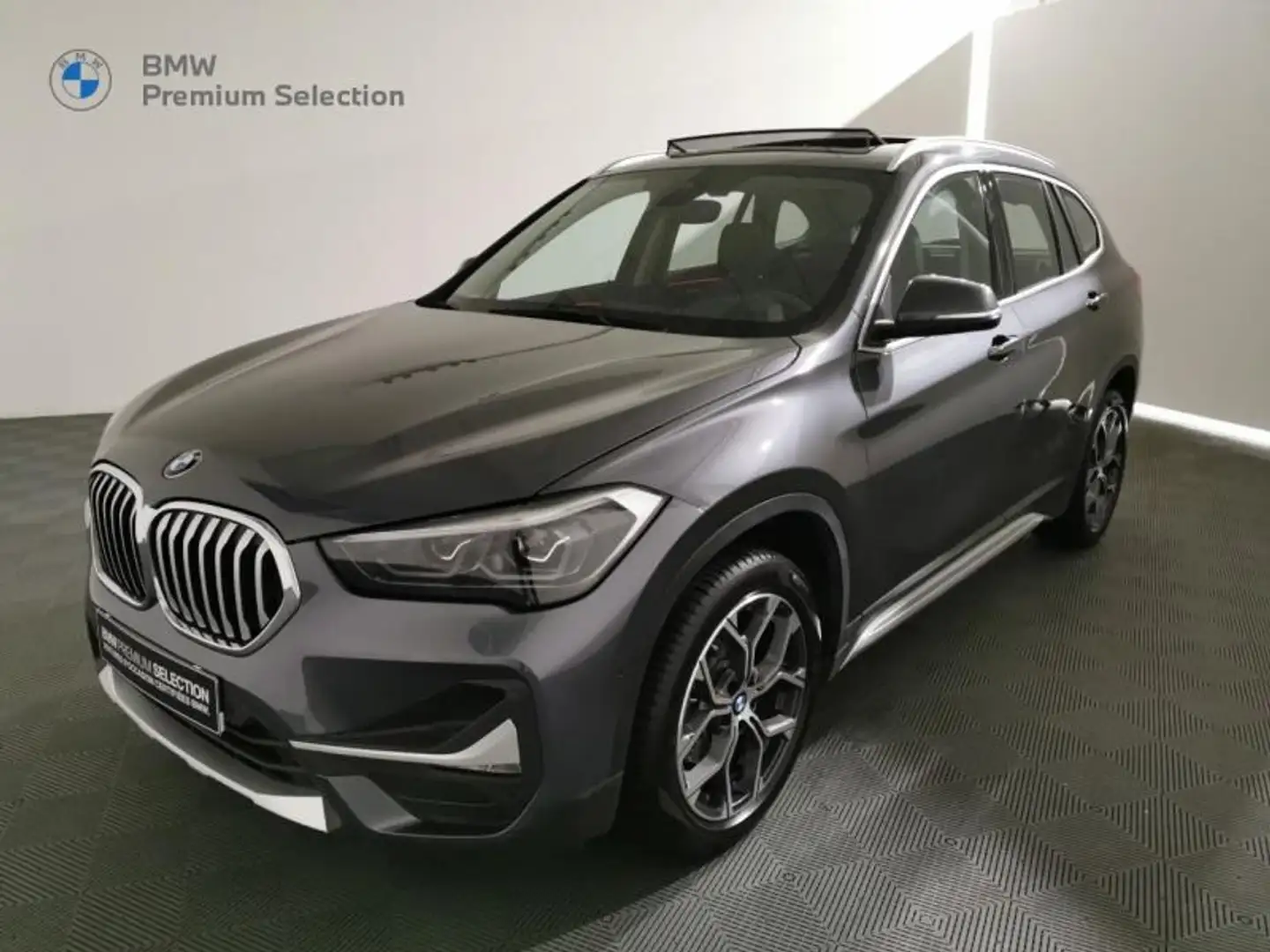 BMW X1 sDrive18i 136ch xLine Gris - 1
