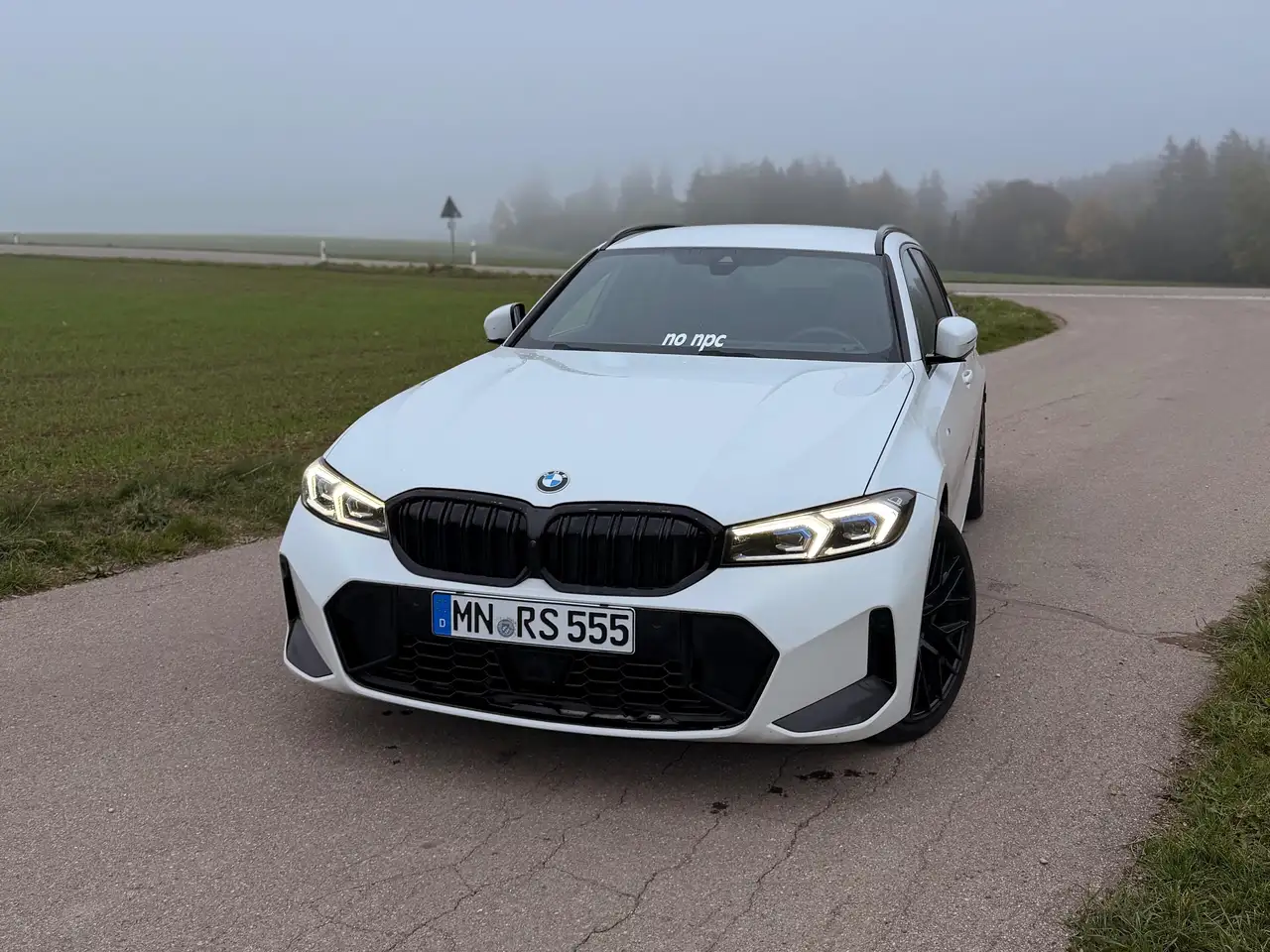 BMW 330