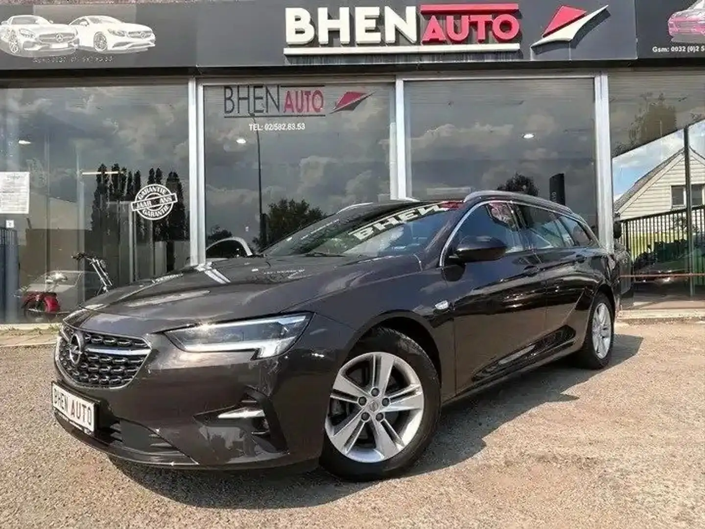 Opel Insignia Insignia Sports Tourer 2.0 Turbo/CAMERA/LED/FULL Zwart - 1