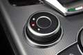 Alfa Romeo Giulia 2.0 T GME AWD Veloce | 10-voudig electrisch verste Noir - thumbnail 34
