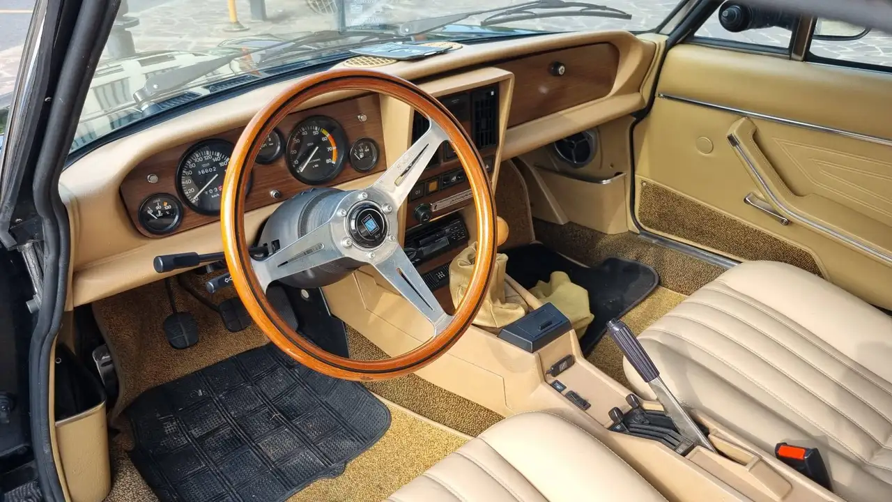 Fiat 124 Spider versione Azzurra Spider Europa, foto 9