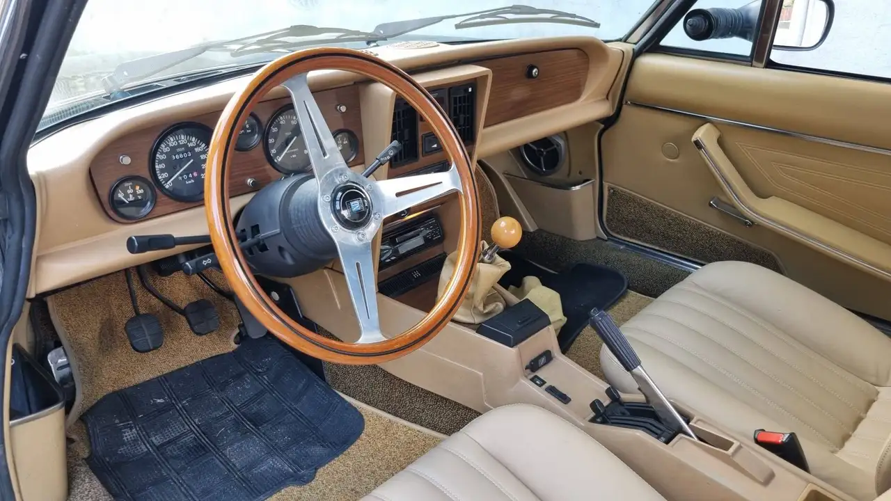 Fiat 124 Spider versione Azzurra Spider Europa, foto 11