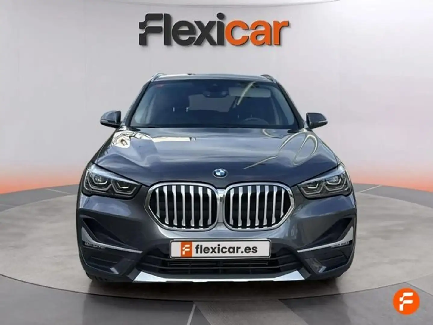 BMW X1 sDrive 18dA Corporate Negro - 2