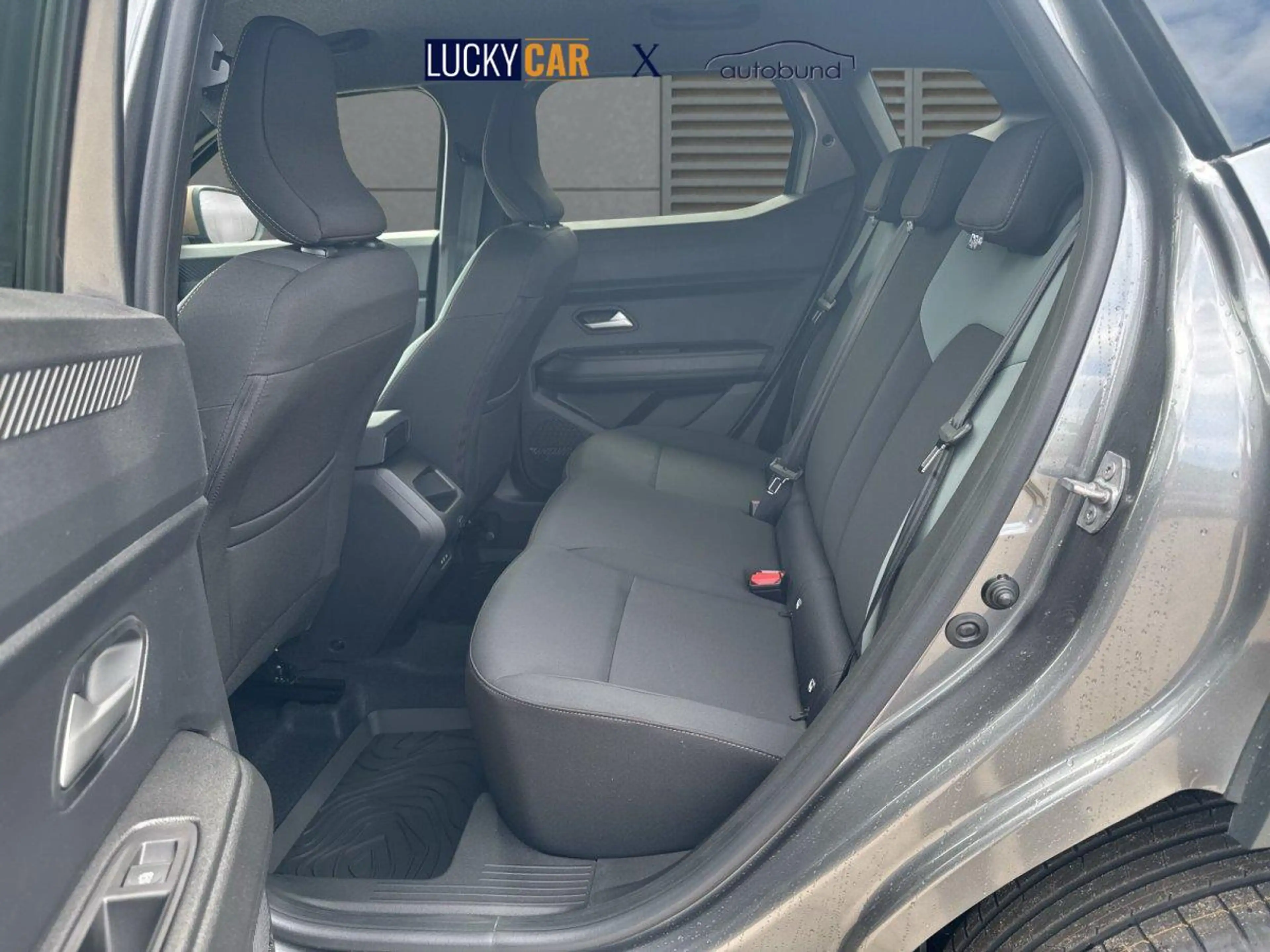 Dacia Duster Extreme SHZ+RFK+LED TCe 120 ECO-G LPG 90 kW (12... — photo 6