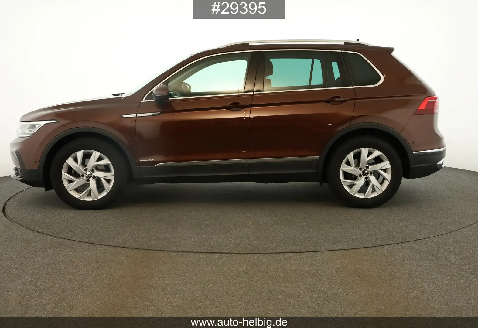 Volkswagen Tiguan Tiguan 2.0 TDI Elegance #IQ.Light#Cam#STHZ#ACC# Bruin - 2