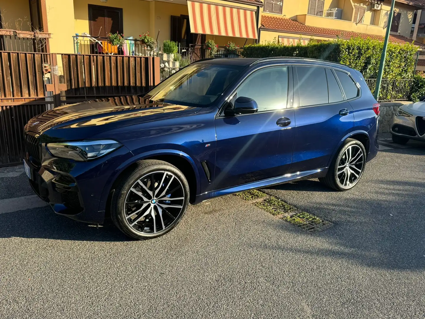 BMW X5 xdrive30d mhev 48V Msport auto Blau - 2