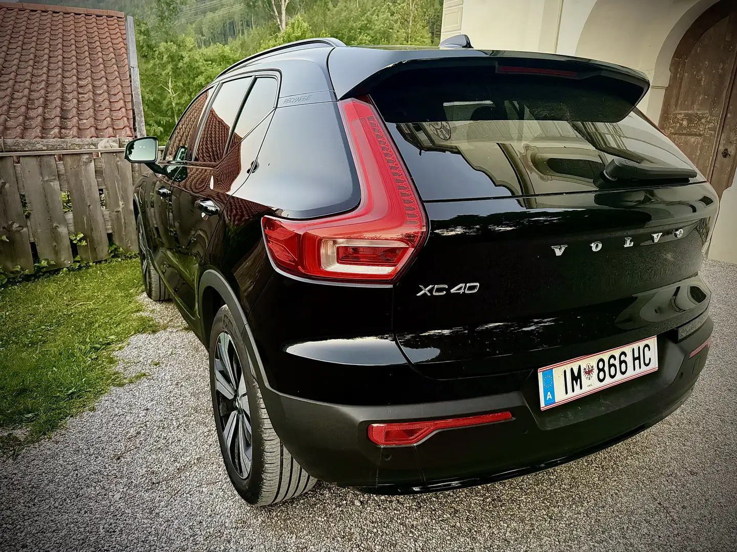 Volvo XC40 T4 Recharge DKG Plus Dark - 2