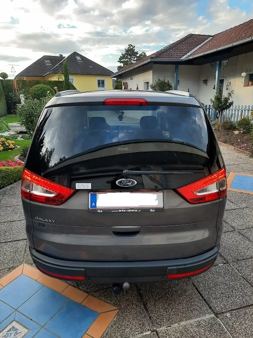 Ford Galaxy Galaxy Trend 2,0 TDCi DPF Trend Hnědá - 2