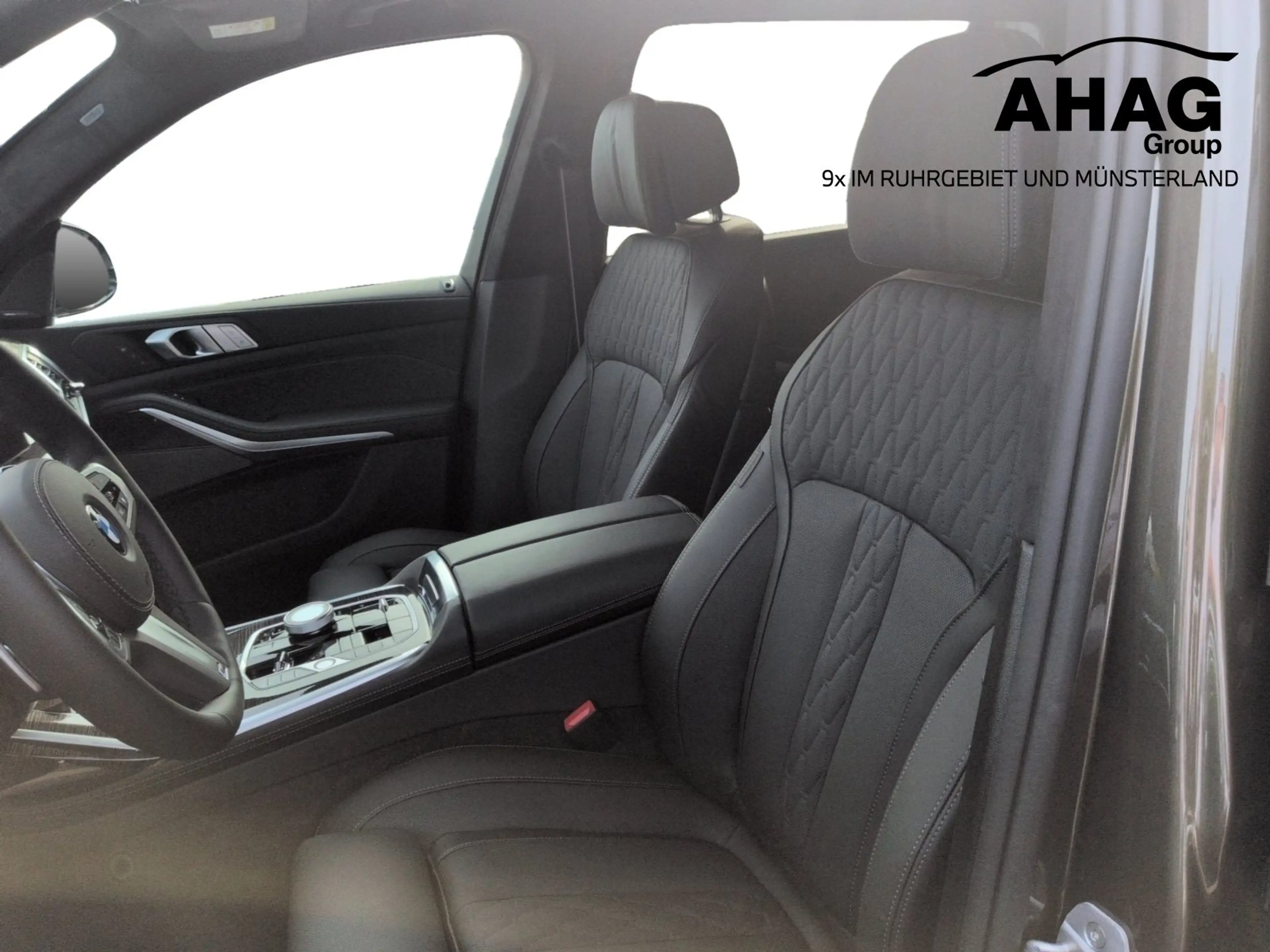 BMW X7 xDrive40d — photo 7