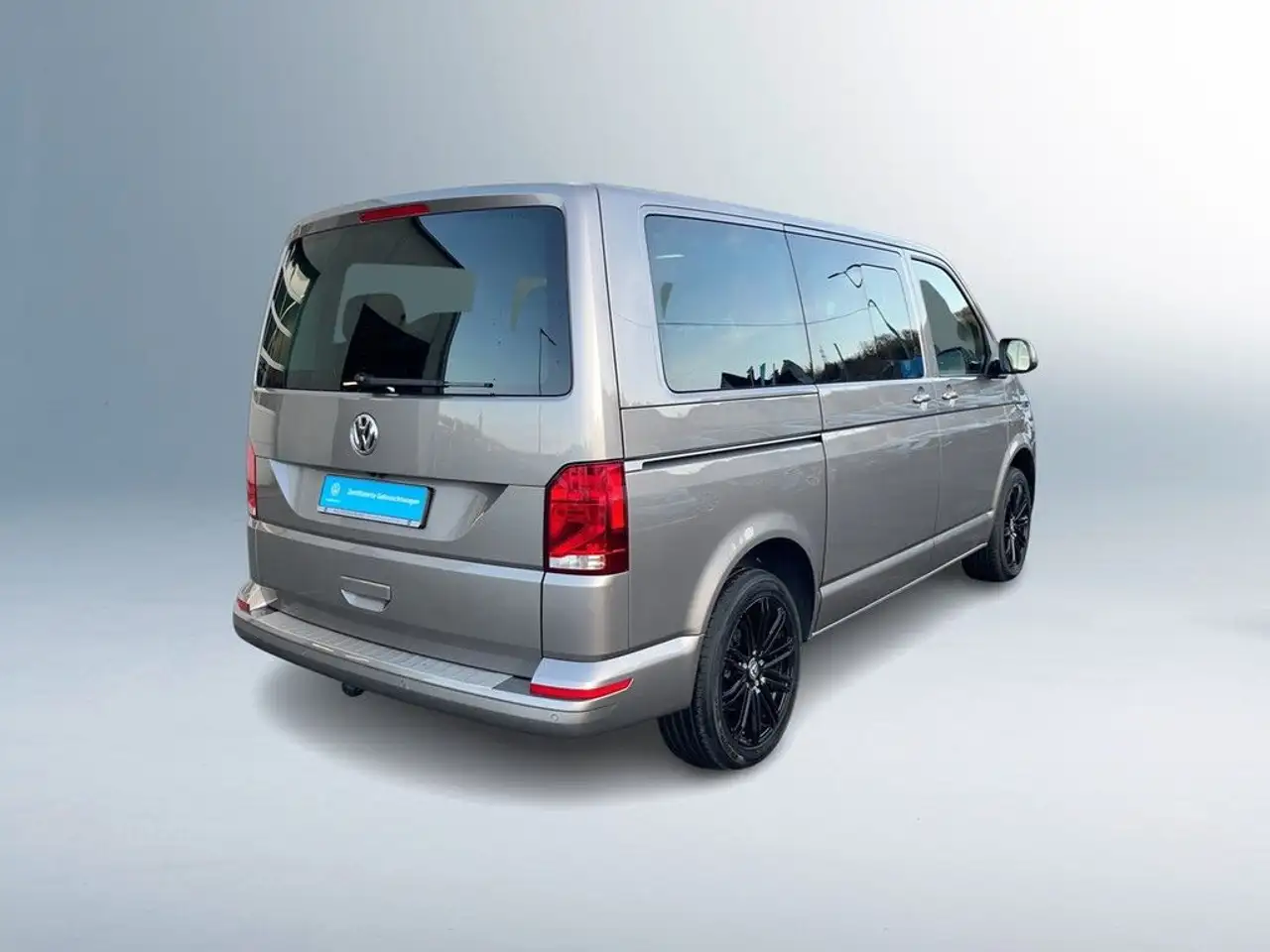 Volkswagen T6.1 Multivan 2.0 TDI Comfortline DSG 4MOTION 9