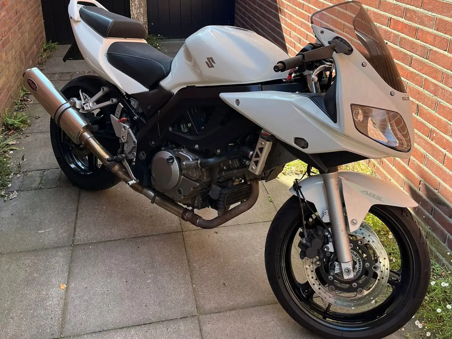 Suzuki SV 650 A2/A Wit - 2