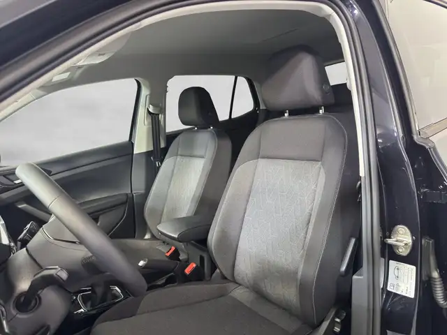 Volkswagen T-Cross view 13