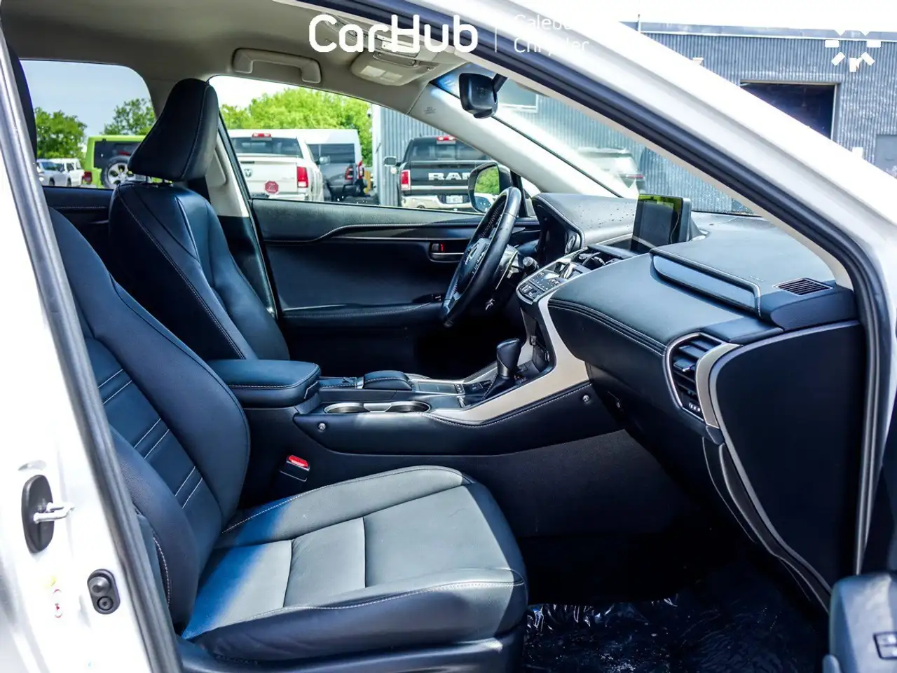 Lexus NX снимка Lexus NX