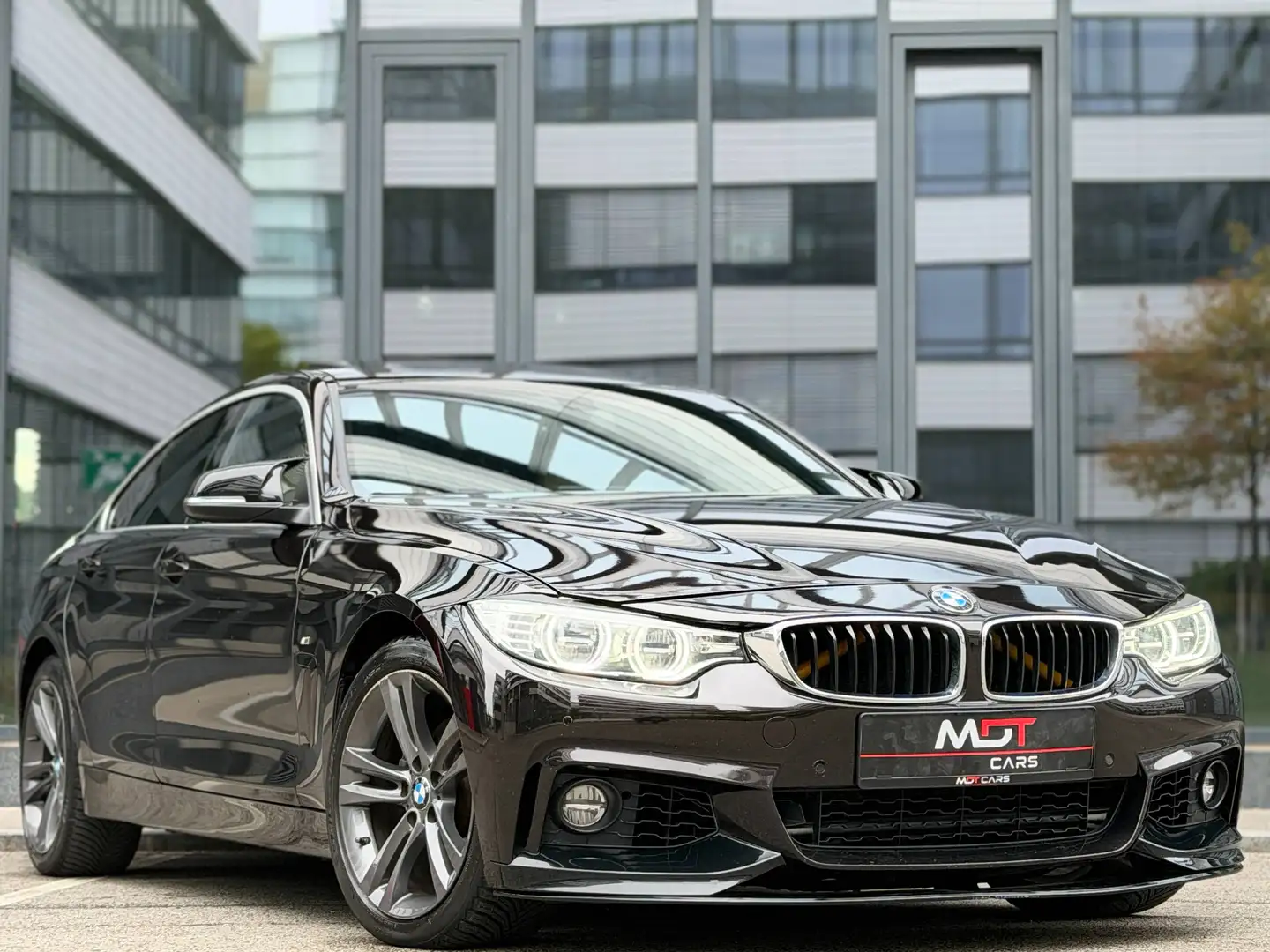 BMW 430 430 i xDrive Aut.|M-PAKET|SCHIEBE|MEMORY|HIFI|CAM Braun - 2