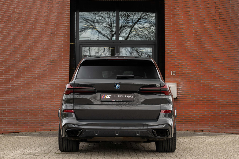 BMW X5 xDrive50e M-Sport Pro Pano Carbon H/K Merino 22'' — photo 4