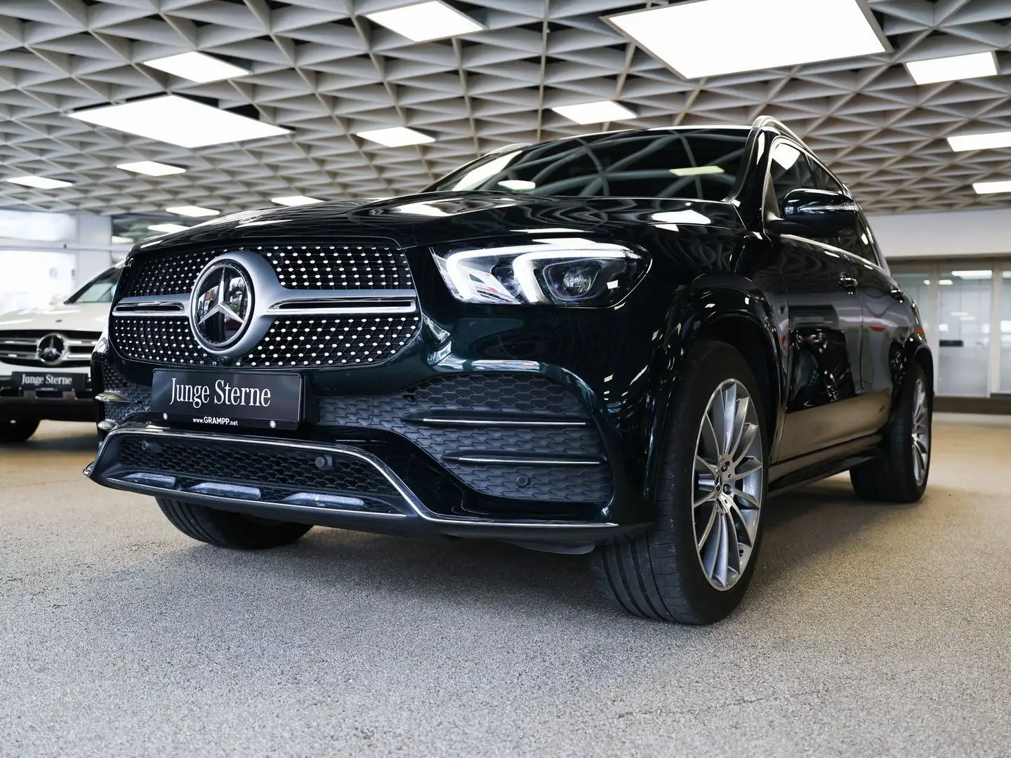 Mercedes-Benz GLE 400 d AMG 4M Airmatic/Distronic/Panorama/AHK Verde - 2