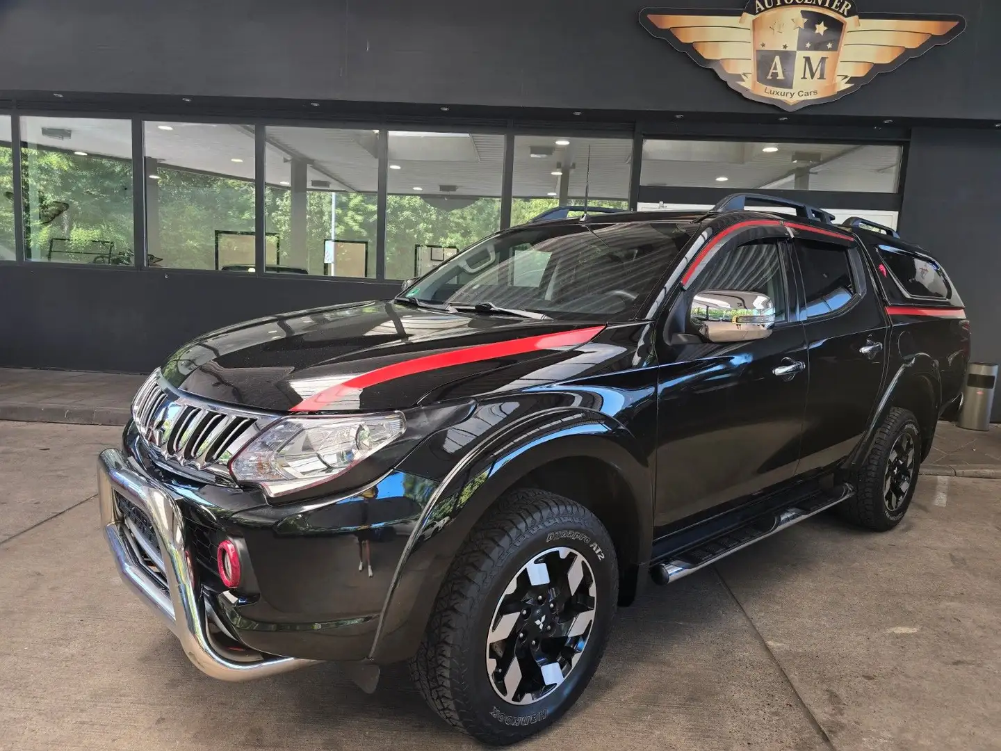Mitsubishi L200 DOKA 4WD AUTOMATIK Top HARDTOP/LEDER/AHK Noir - 1