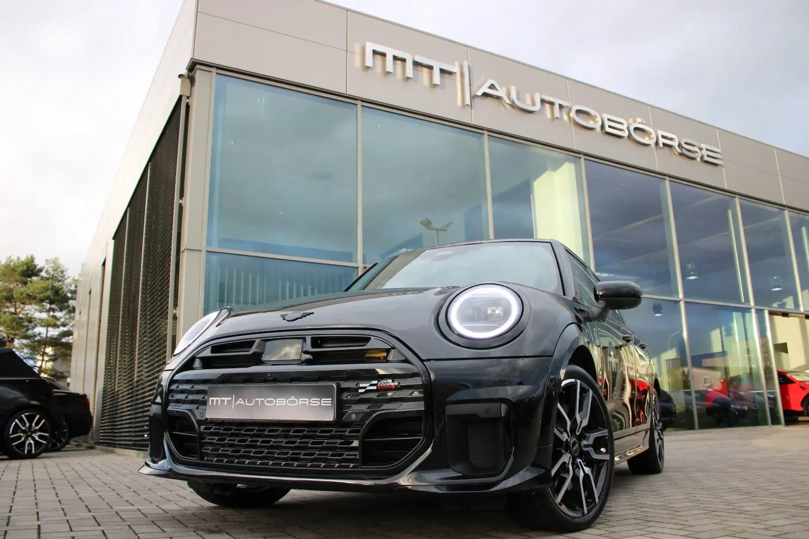 MINI Cooper S COOPER S *JOHN COOPER WORKS TRIM*+XL-PAKET+18" Schwarz - 1