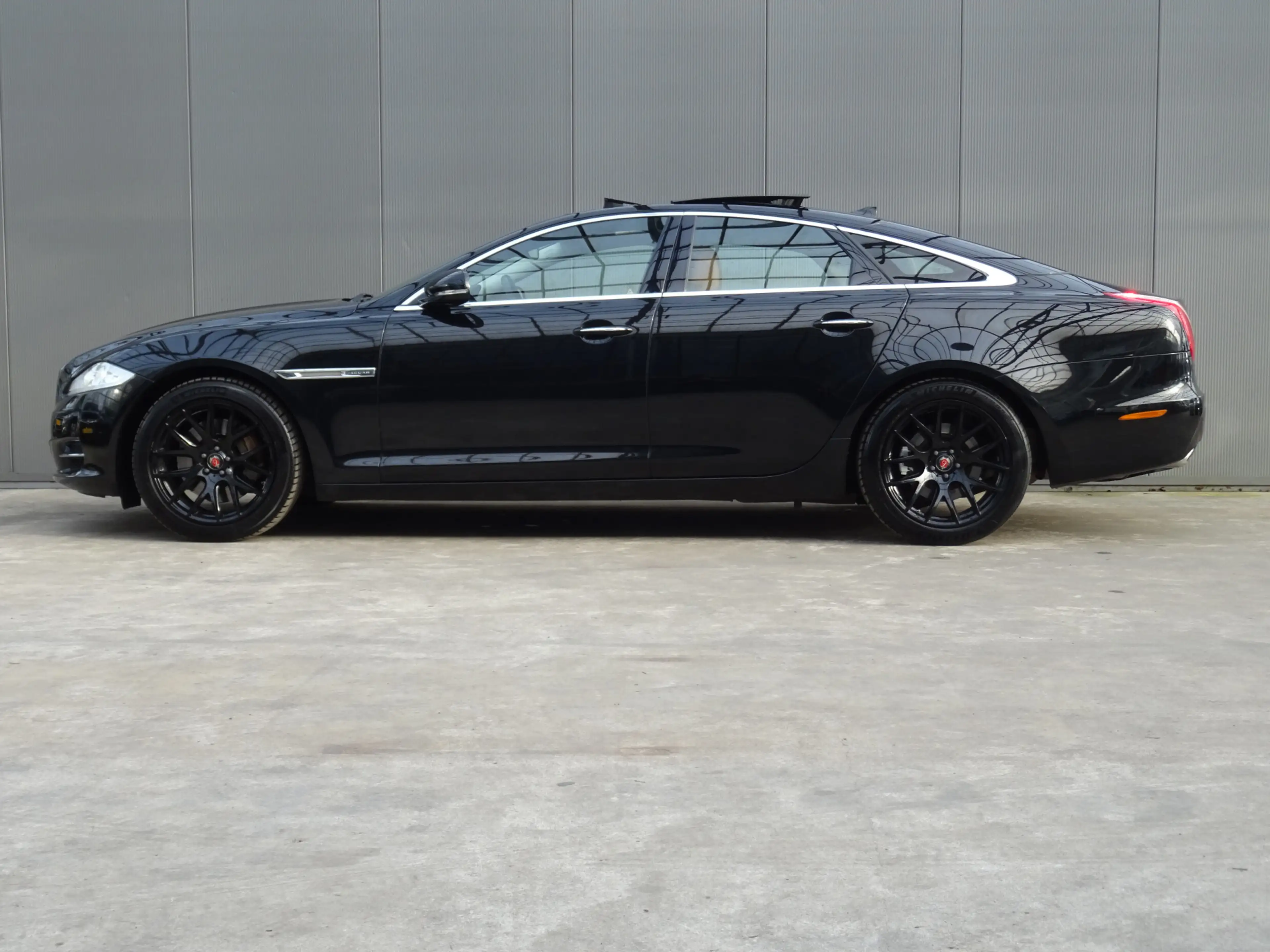 Jaguar XJ 2.0 Premium Luxury * MASSAGE * ZEER LUXE UITV. !! — photo 8