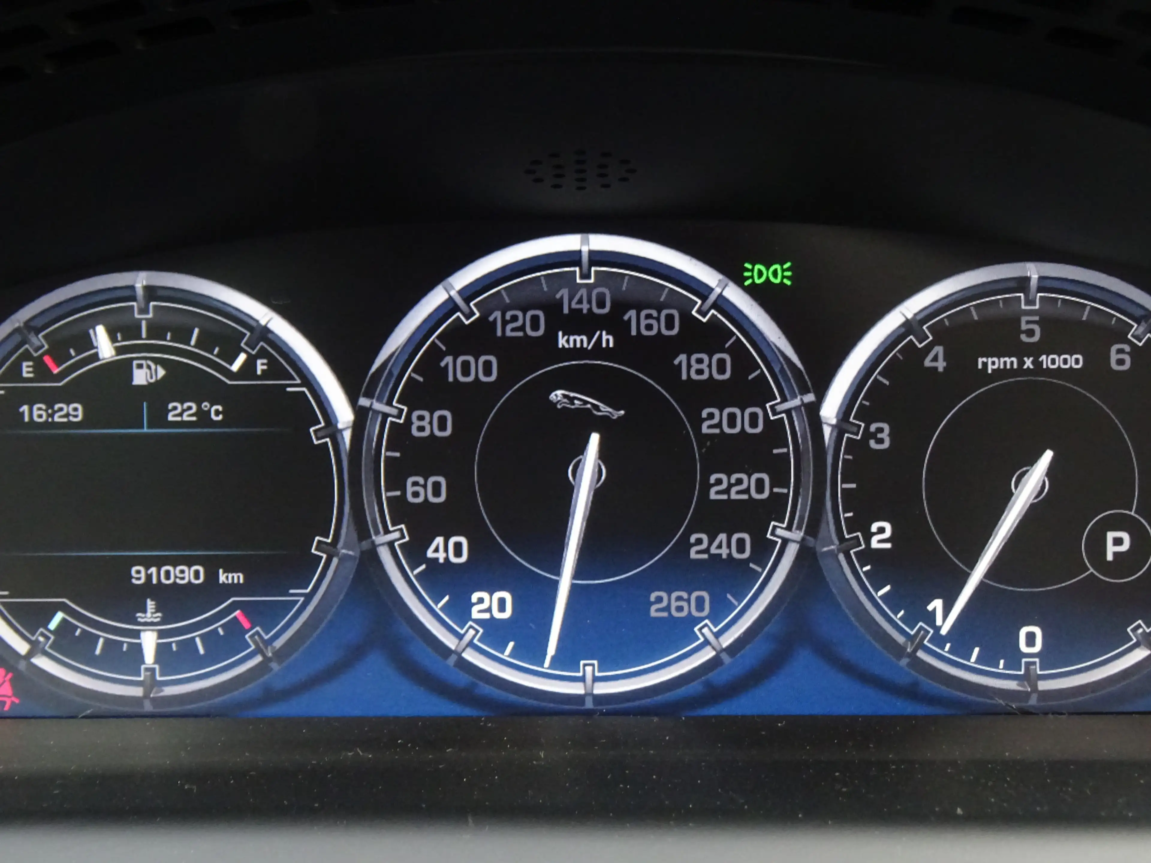 Jaguar XJ 2.0 Premium Luxury * MASSAGE * ZEER LUXE UITV. !! — photo 12
