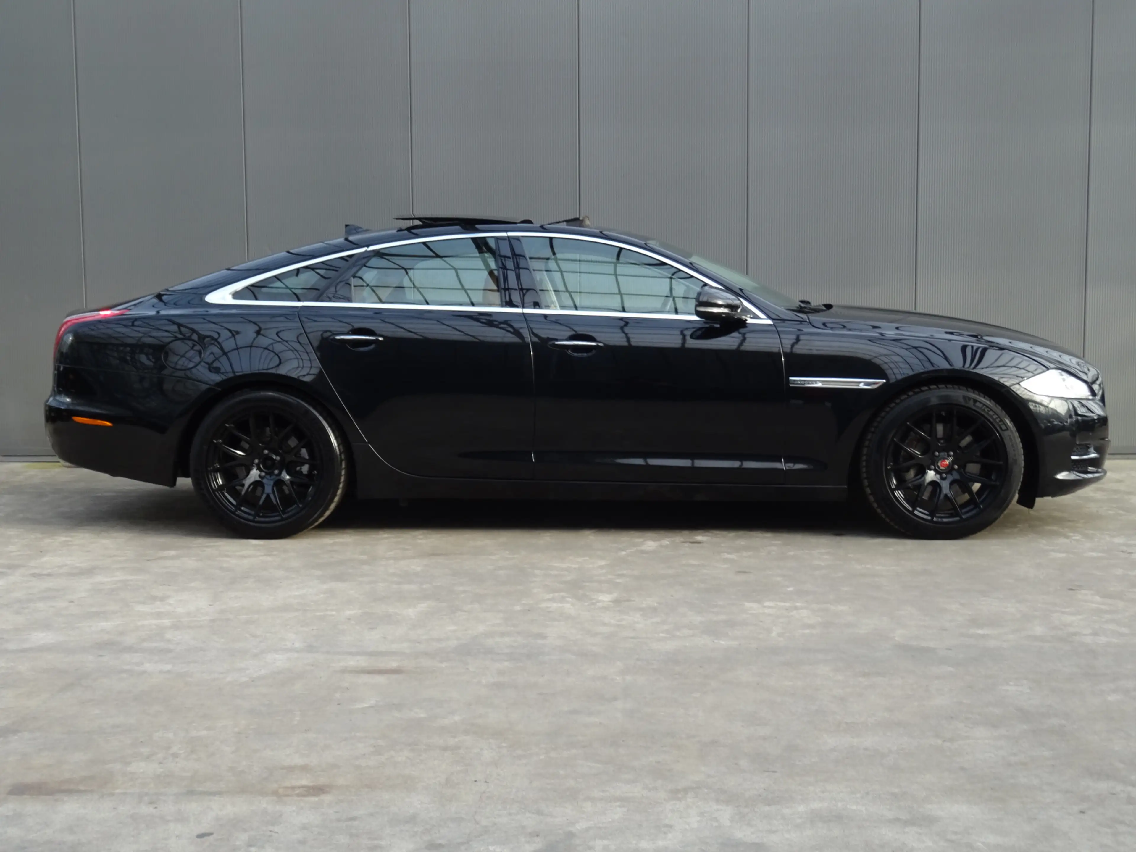 Jaguar XJ 2.0 Premium Luxury * MASSAGE * ZEER LUXE UITV. !! — photo 6