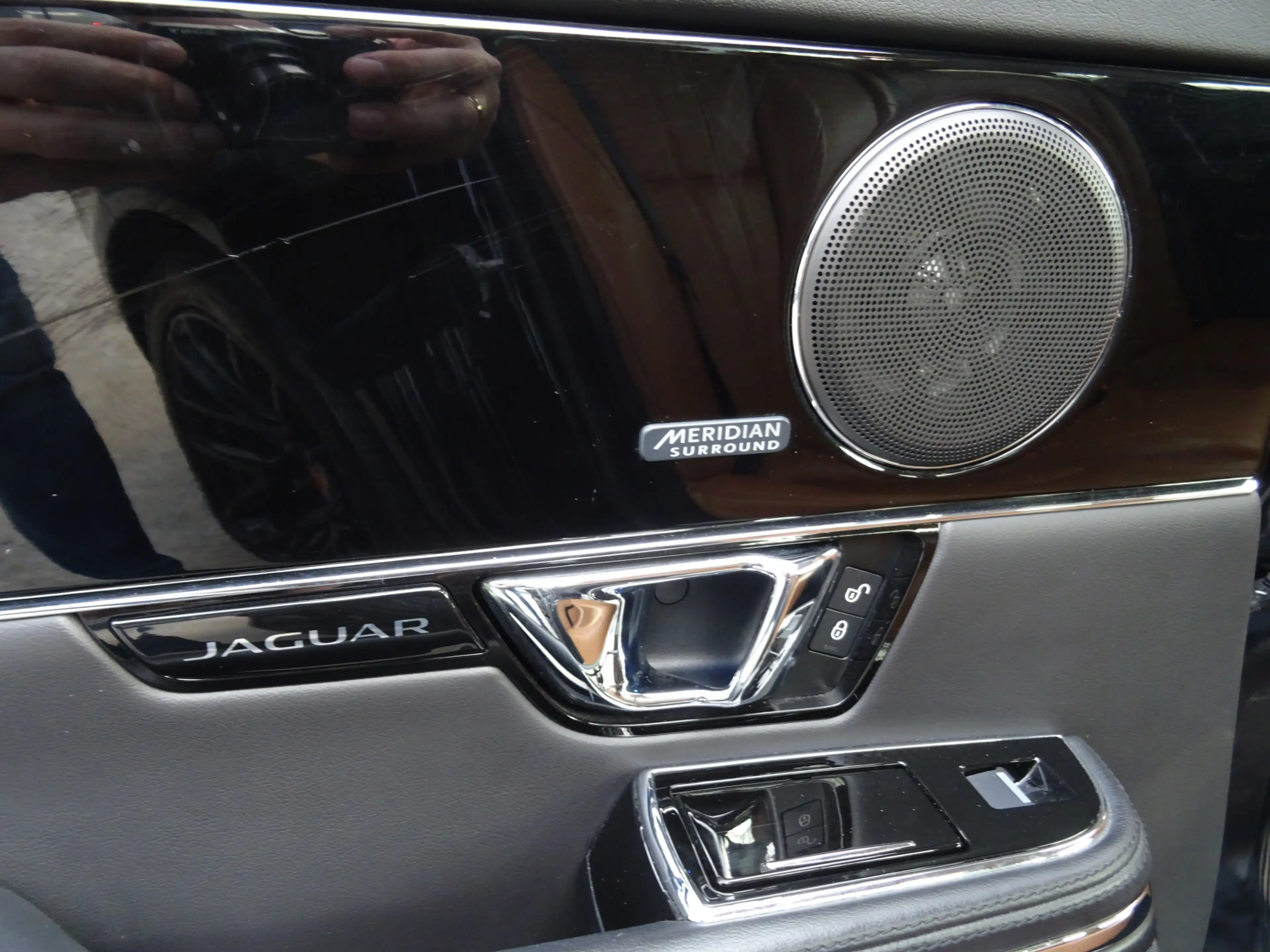 Jaguar XJ 2.0 Premium Luxury * MASSAGE * ZEER LUXE UITV. !! — photo 9