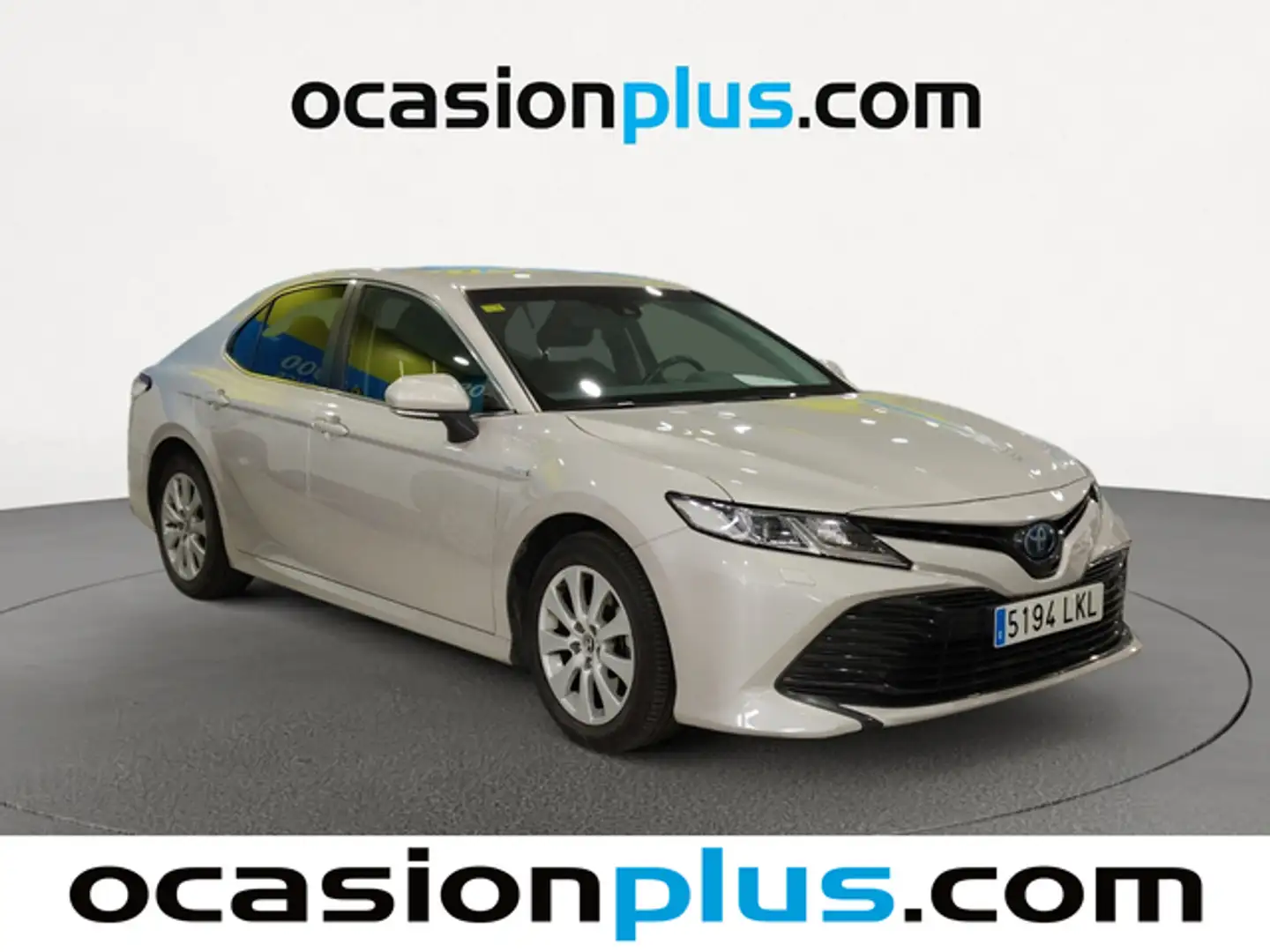 Toyota Camry Híbrido Business Aut. Marrón - 2
