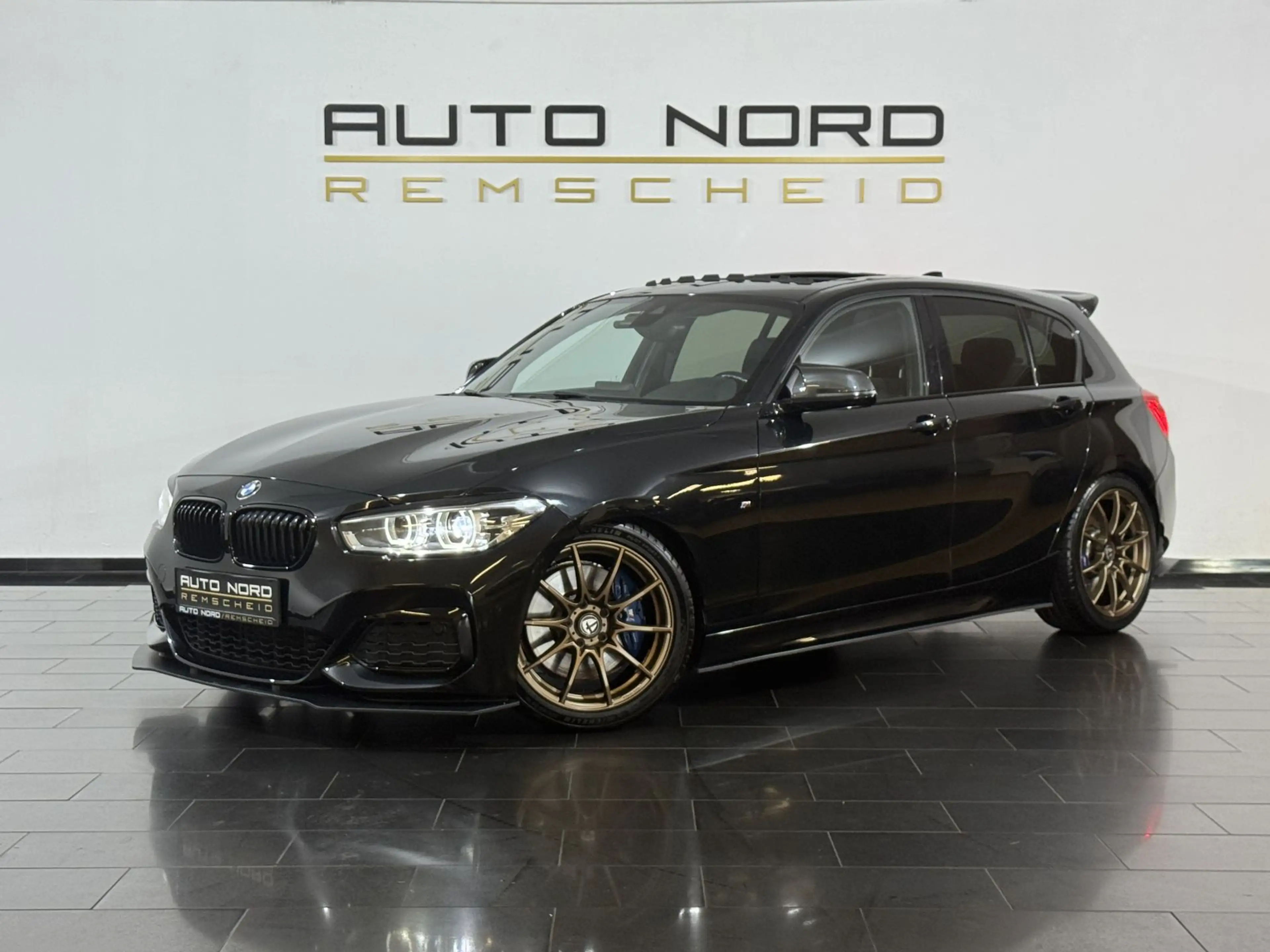 BMW 140 *S-Dach*Harman*Maxton*KW*Carbon*LED*2.H*