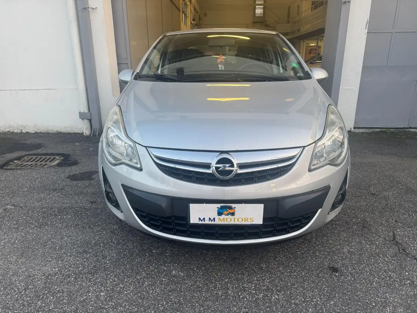 Opel Corsa 1.2 5 porte Sport  **NEOPATENTATI** Argent - 2