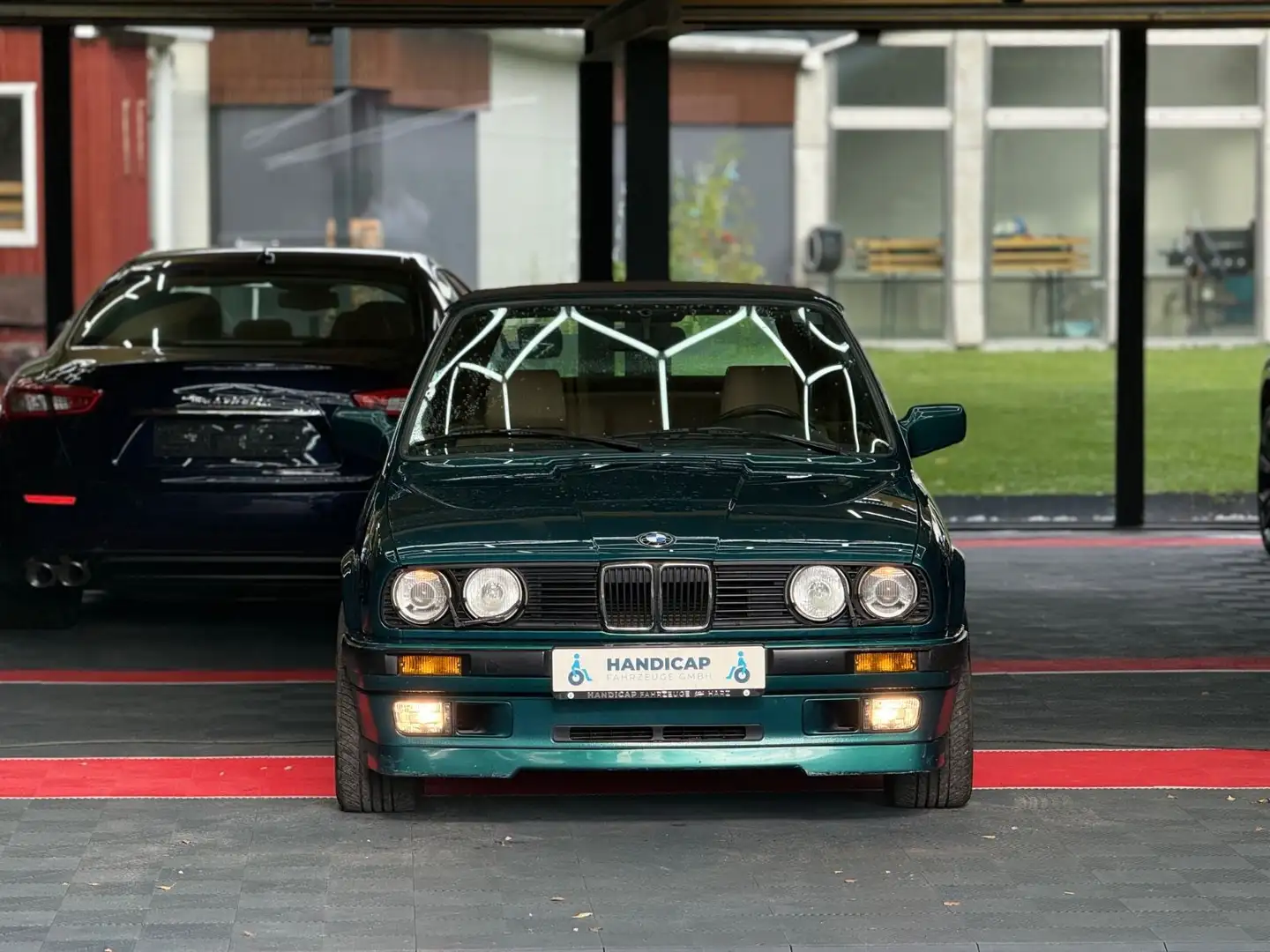 BMW 325 i E30 Cabrio H-Kennzeichen (Oldtimer) Vert - 2