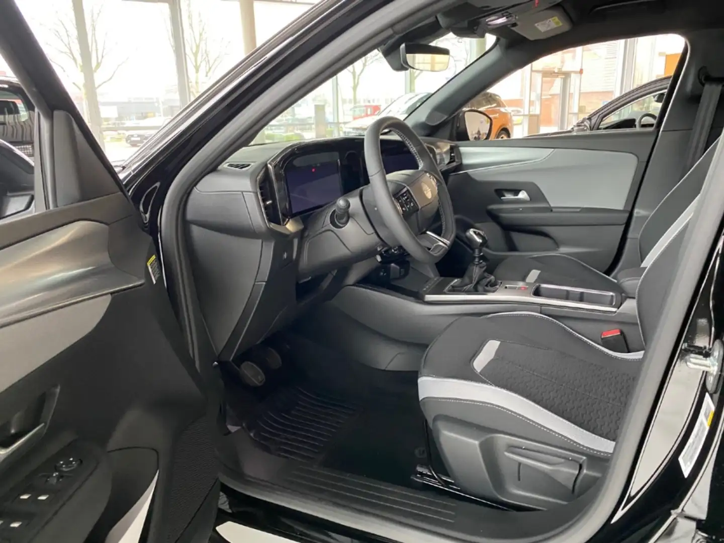 Opel Mokka Edition 1.2 Turbo EU6e digitales Cockpit LED Apple Negro - 2